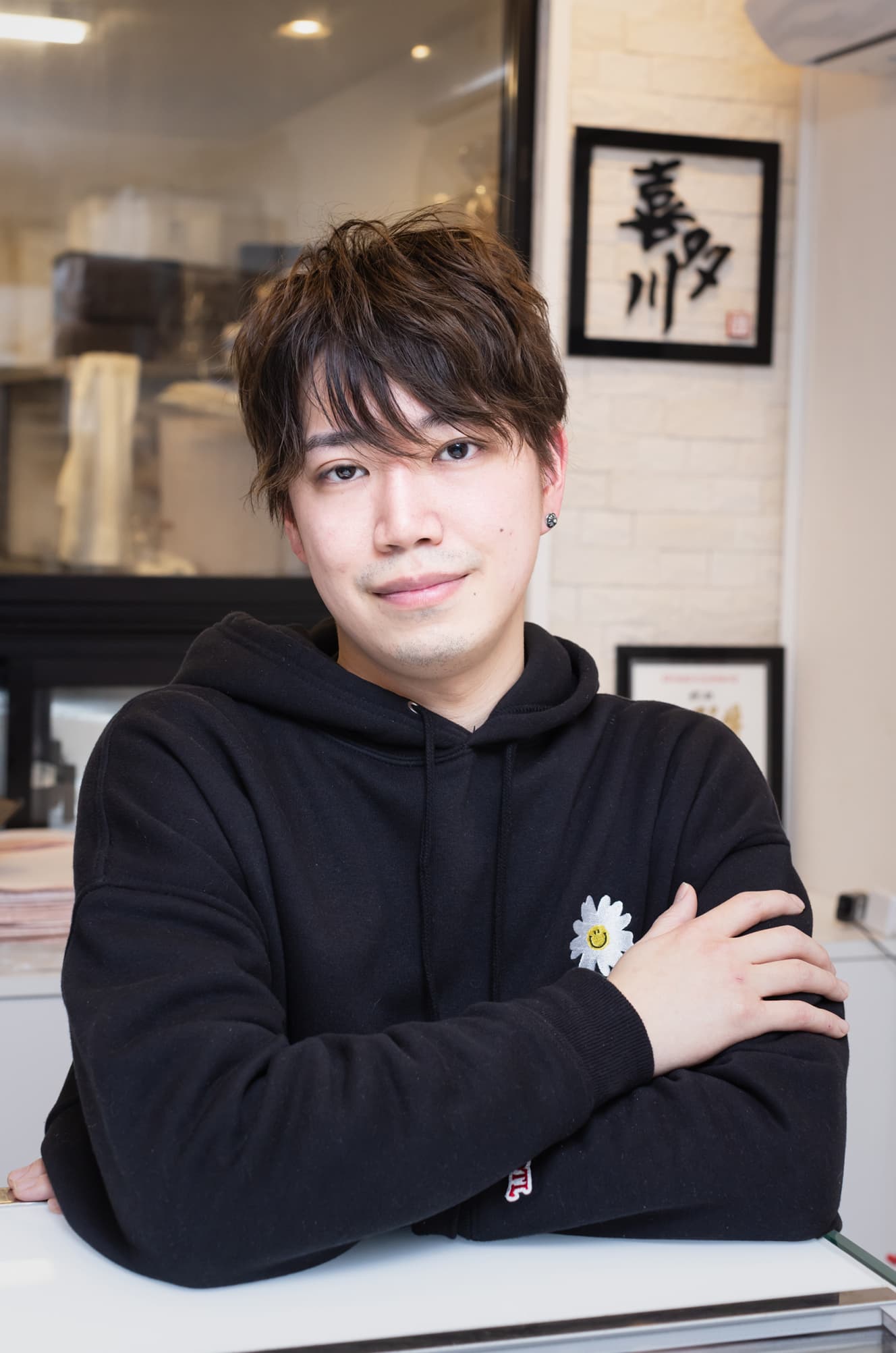 本誌未掲載カット 千賀健永のイケメン実弟・丈意が精肉店のオーナーに!店名『喜多川』に託した想い