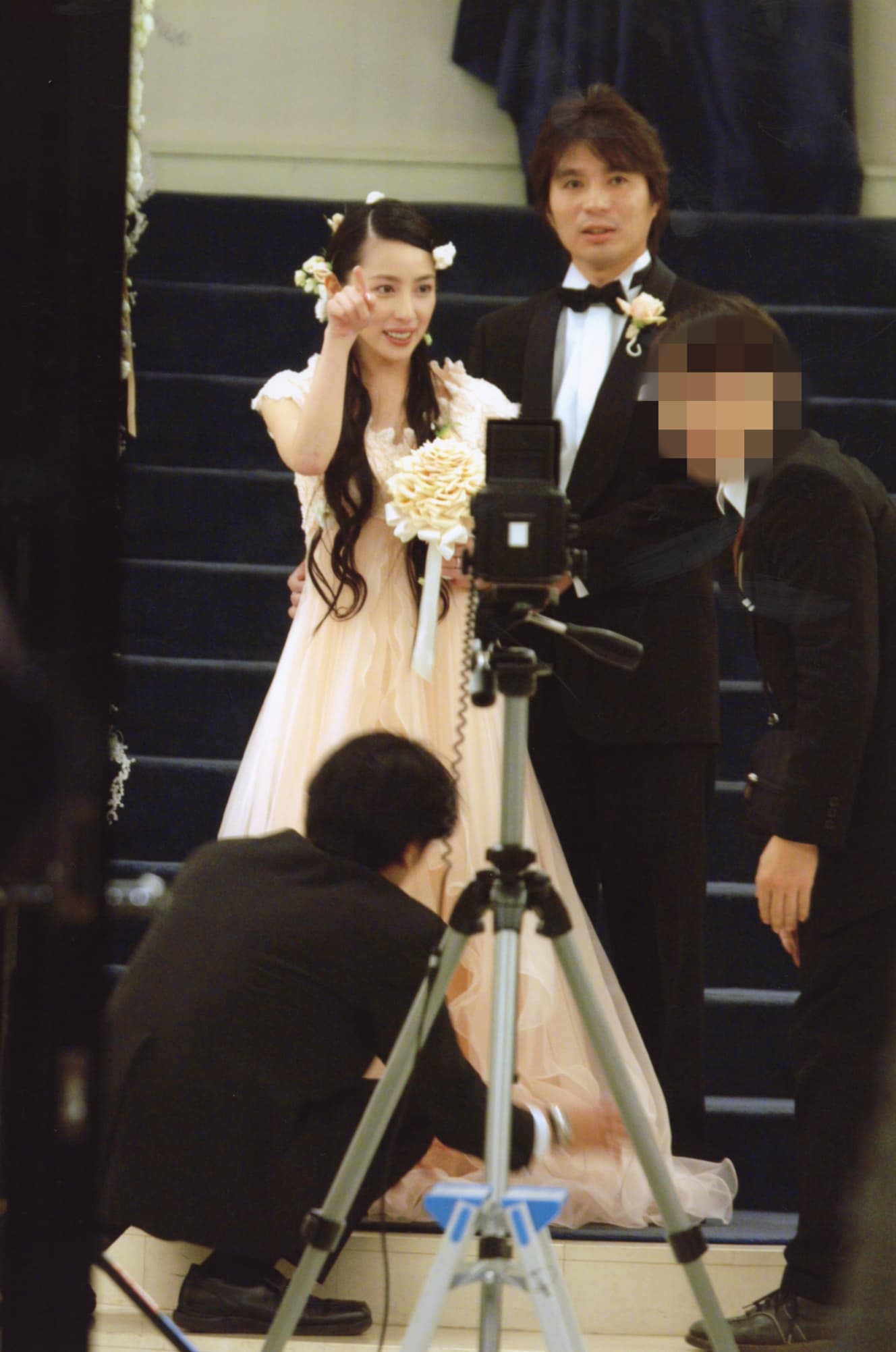 藤田晋社長との豪華結婚式（’04年２月20日号）