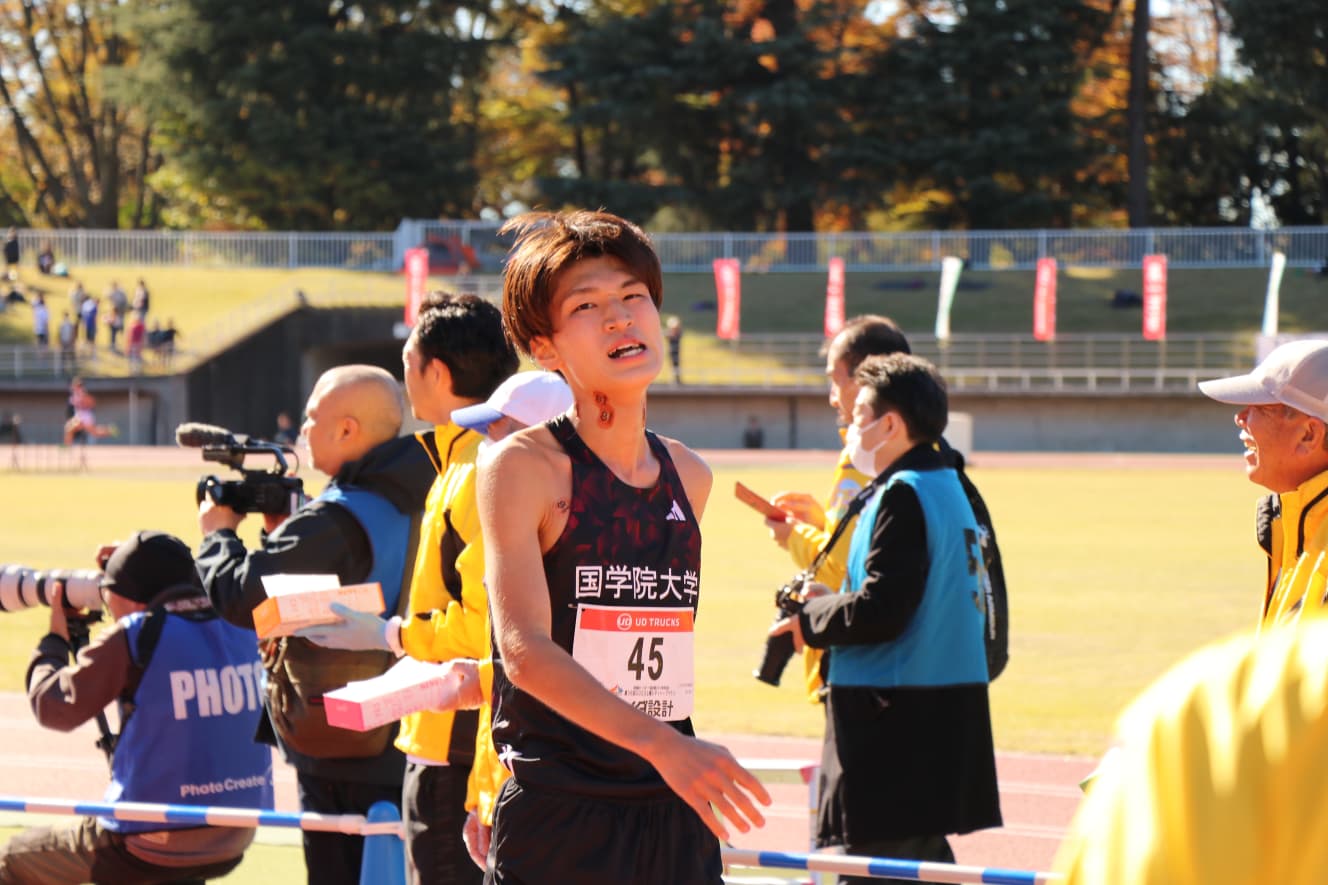 11月の上尾ハーフでフィニッシュしたときの吉田。箱根駅伝の出場を視野に入れて、あえてハーフマラソン１本に絞ってきた