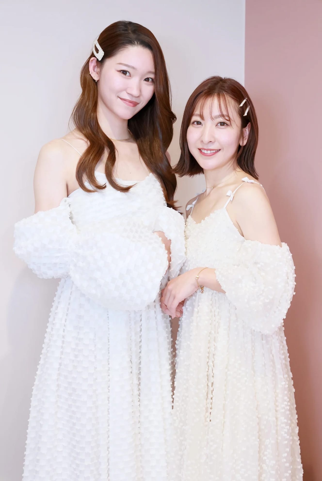 本誌未掲載カット　板野成美＆高橋美結「″コネ″を武器に､私たちはなんでもやります！」