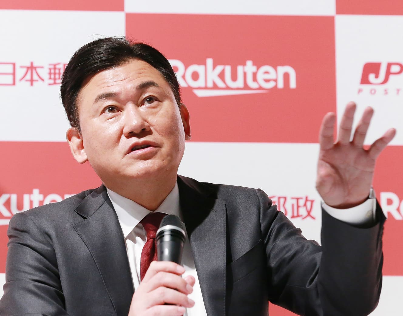 鳴り物入りで参入した楽天モバイルだが、現在は新規受け付けを停止