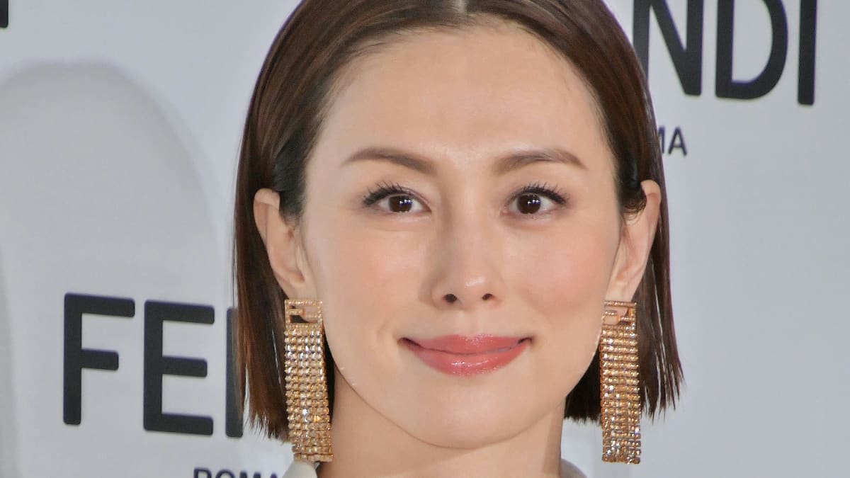 最新のデザイン 米倉涼子『ドクターX』復帰のウラに「綾瀬はるかへのライバル心 タレント・お笑い芸人