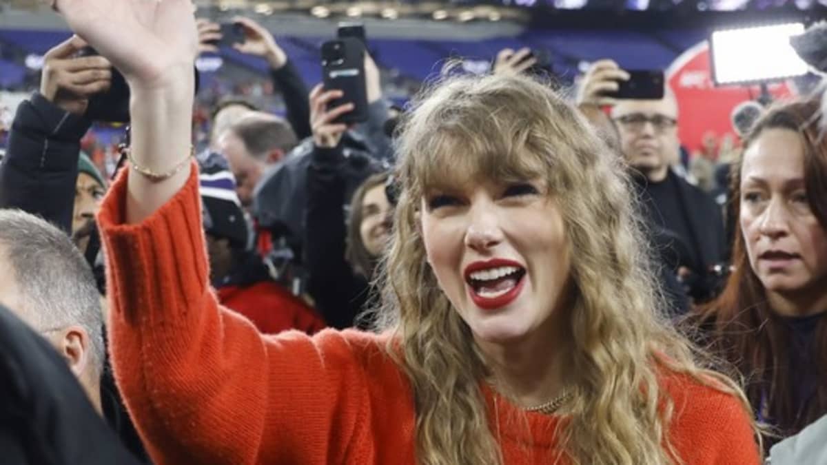 テイラー・スウィフト「AIポルノ画像」被害でホワイトハウスが「憂慮」…懸念される「日本への影響」 | FRIDAYデジタル