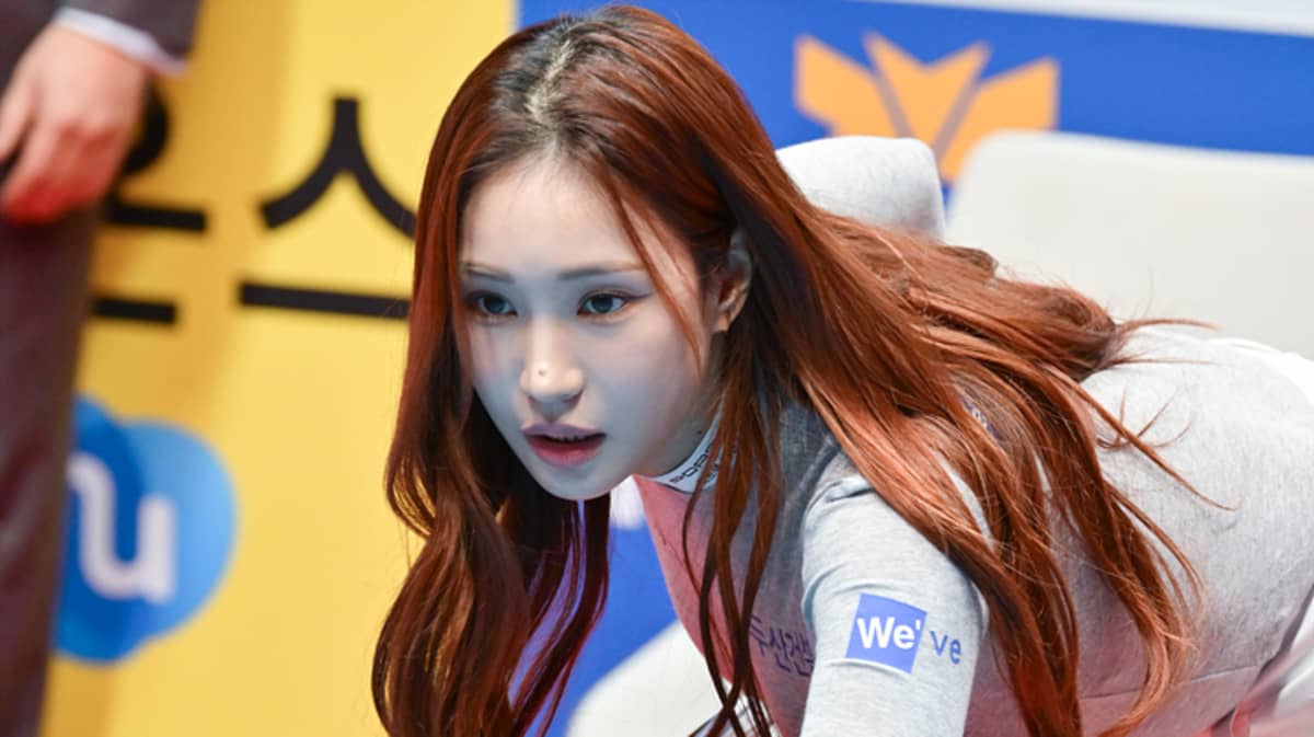 3ページ目）タイトなウェアに身を包み…韓国ゴルフ界“セクシークイーン