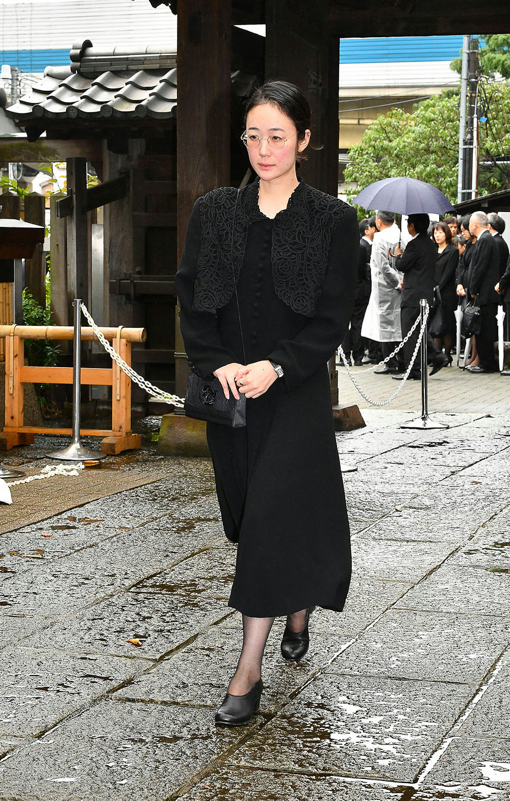 お 葬式 髪型 芸能人