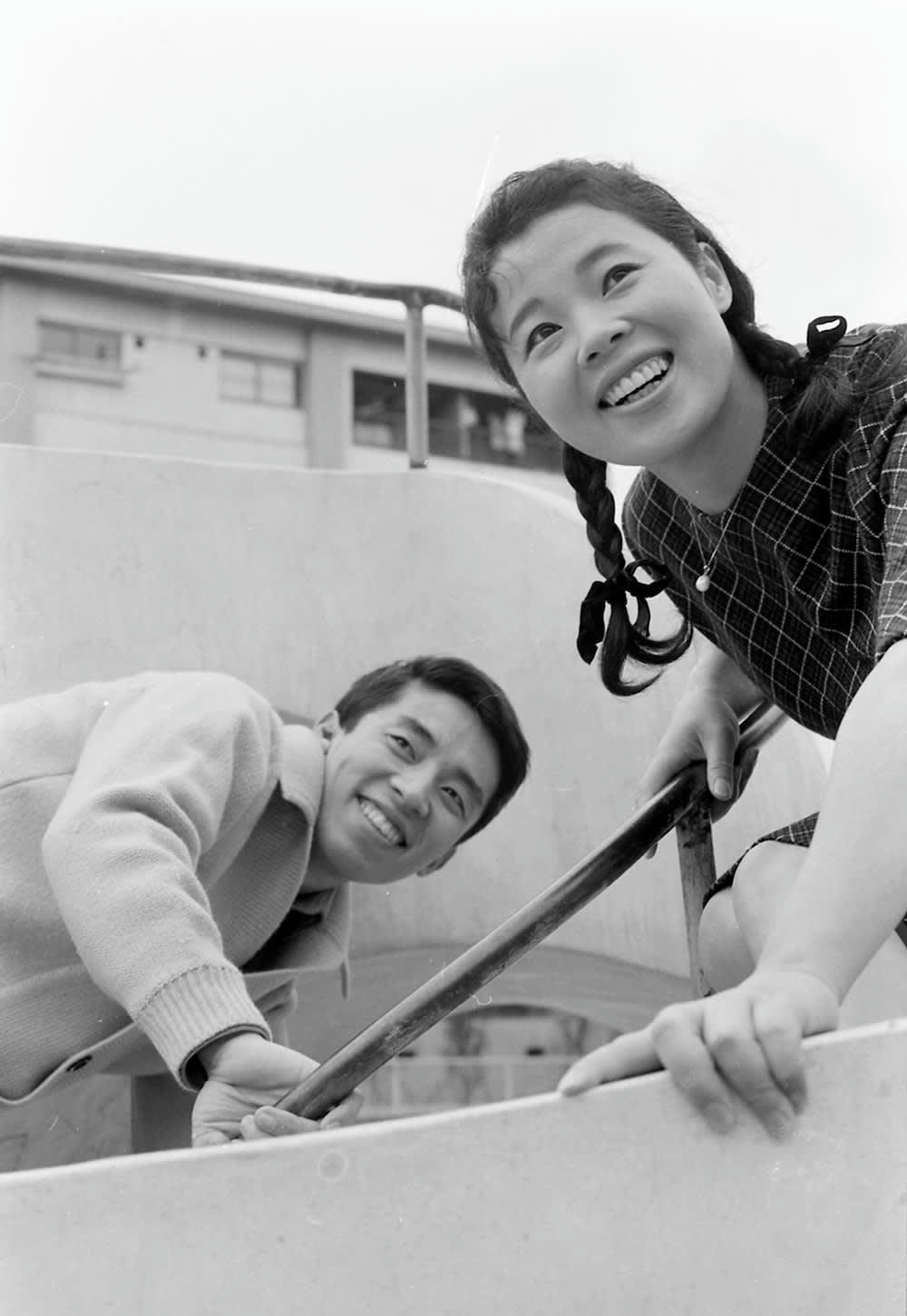 市原 悦子 若い 頃