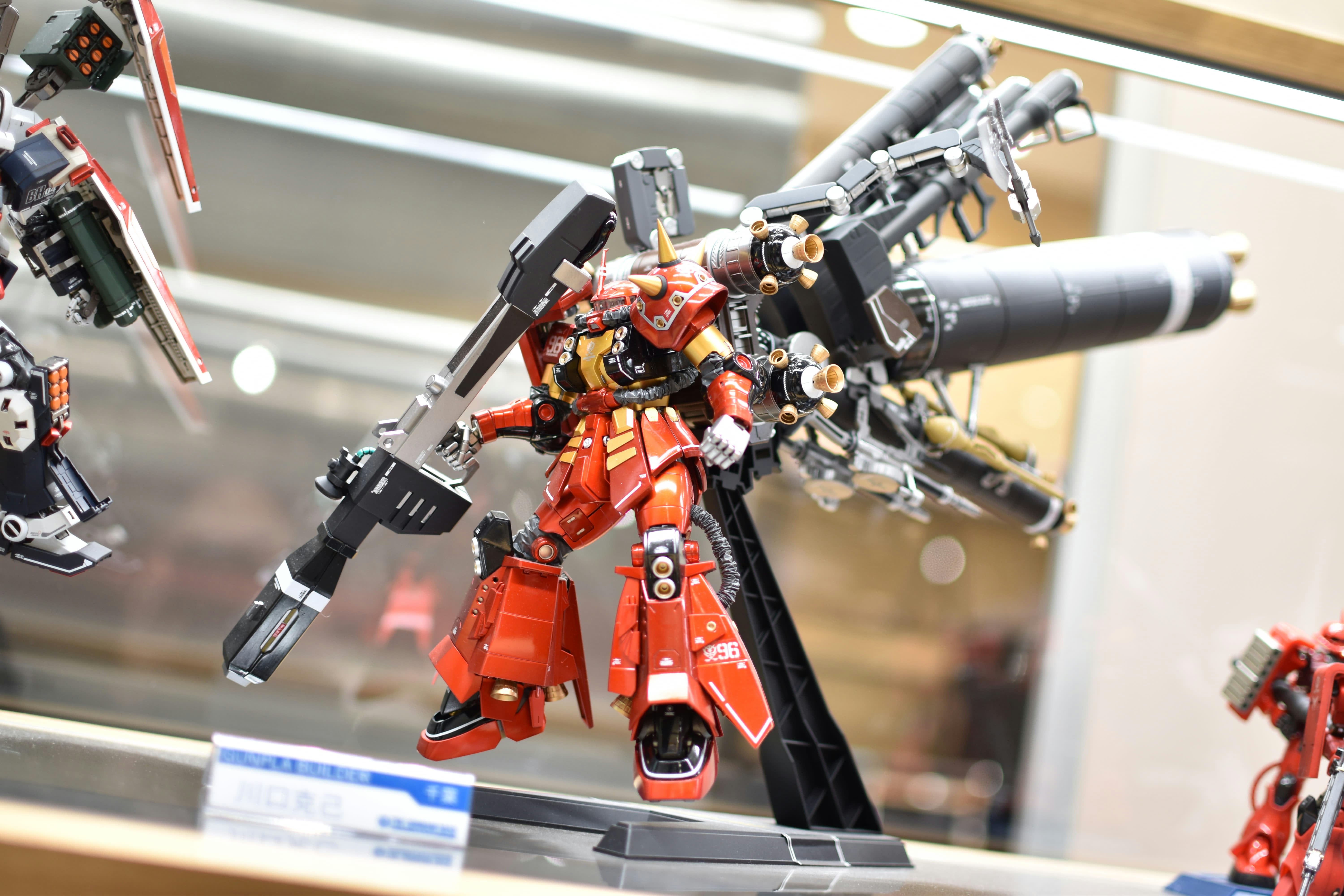 ガンダム40周年 天才モデラーが社員として創ったガンプラとは