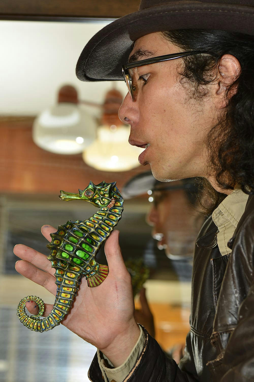 海を渡る「不条理アート」 ラーメンズ片桐仁の芸術作品大公開