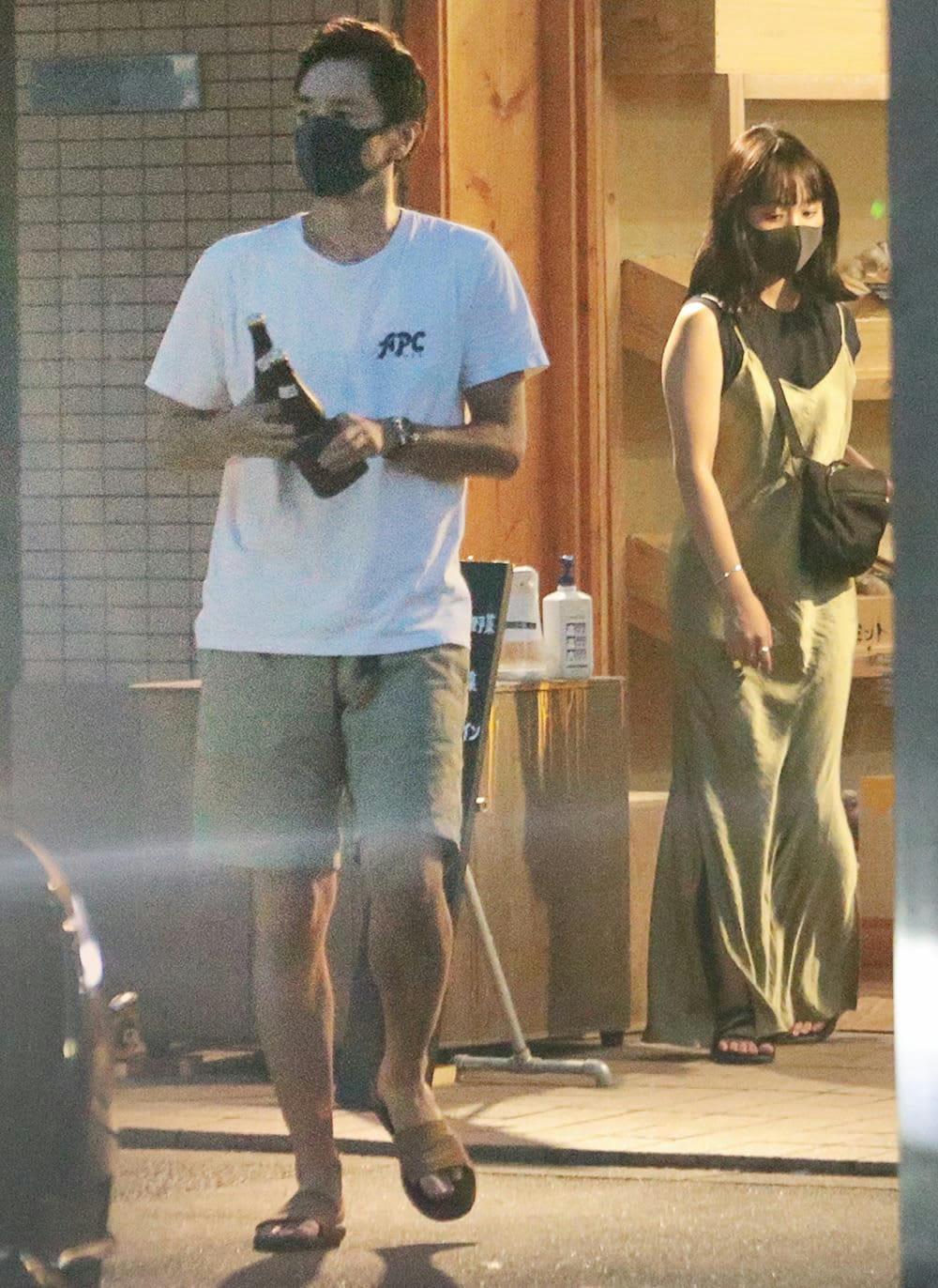 徳井 義実 彼女