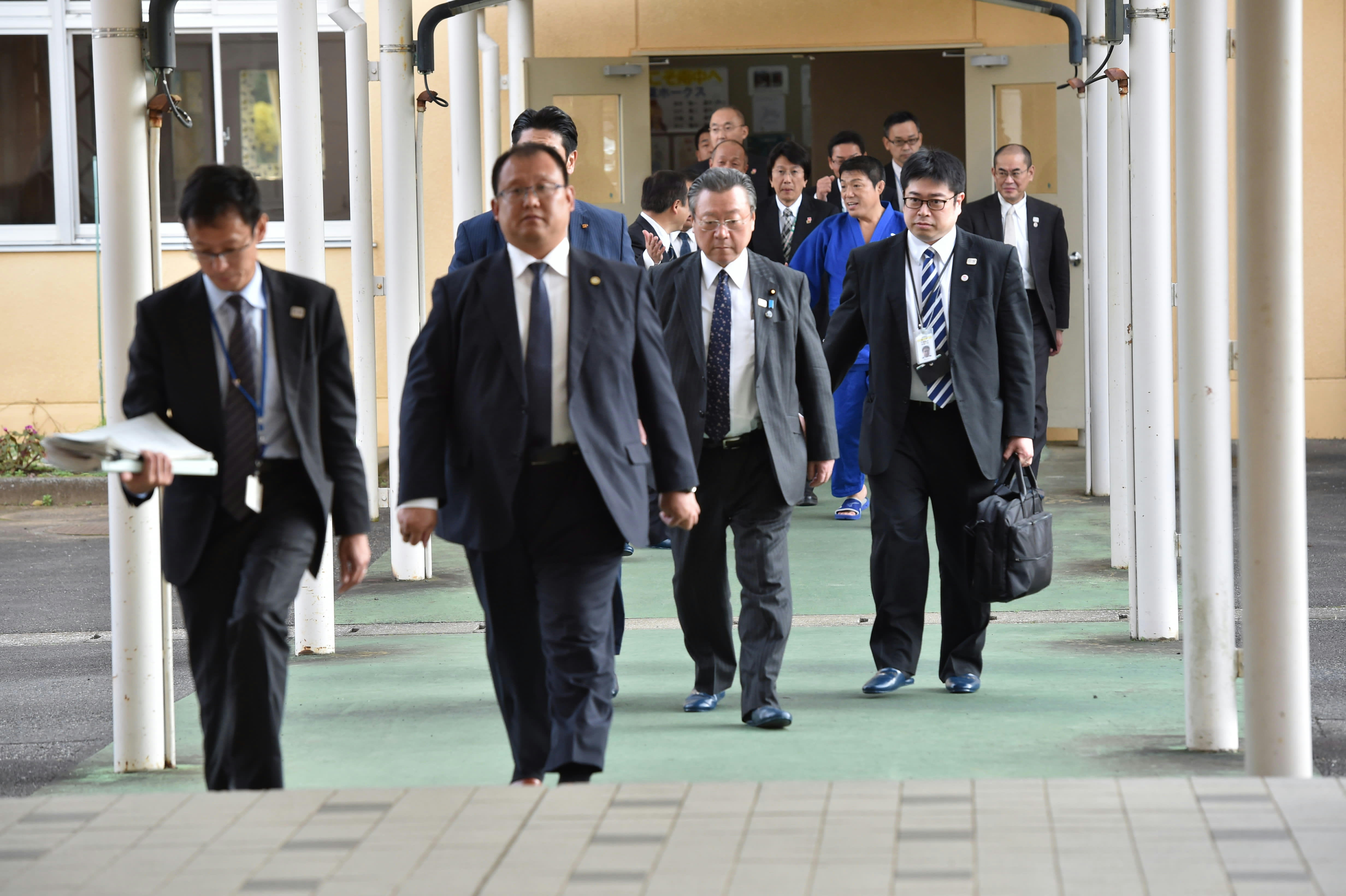 古賀稔彦】直筆色紙 額付き 2026年最新】古賀稔彦 サインの人気