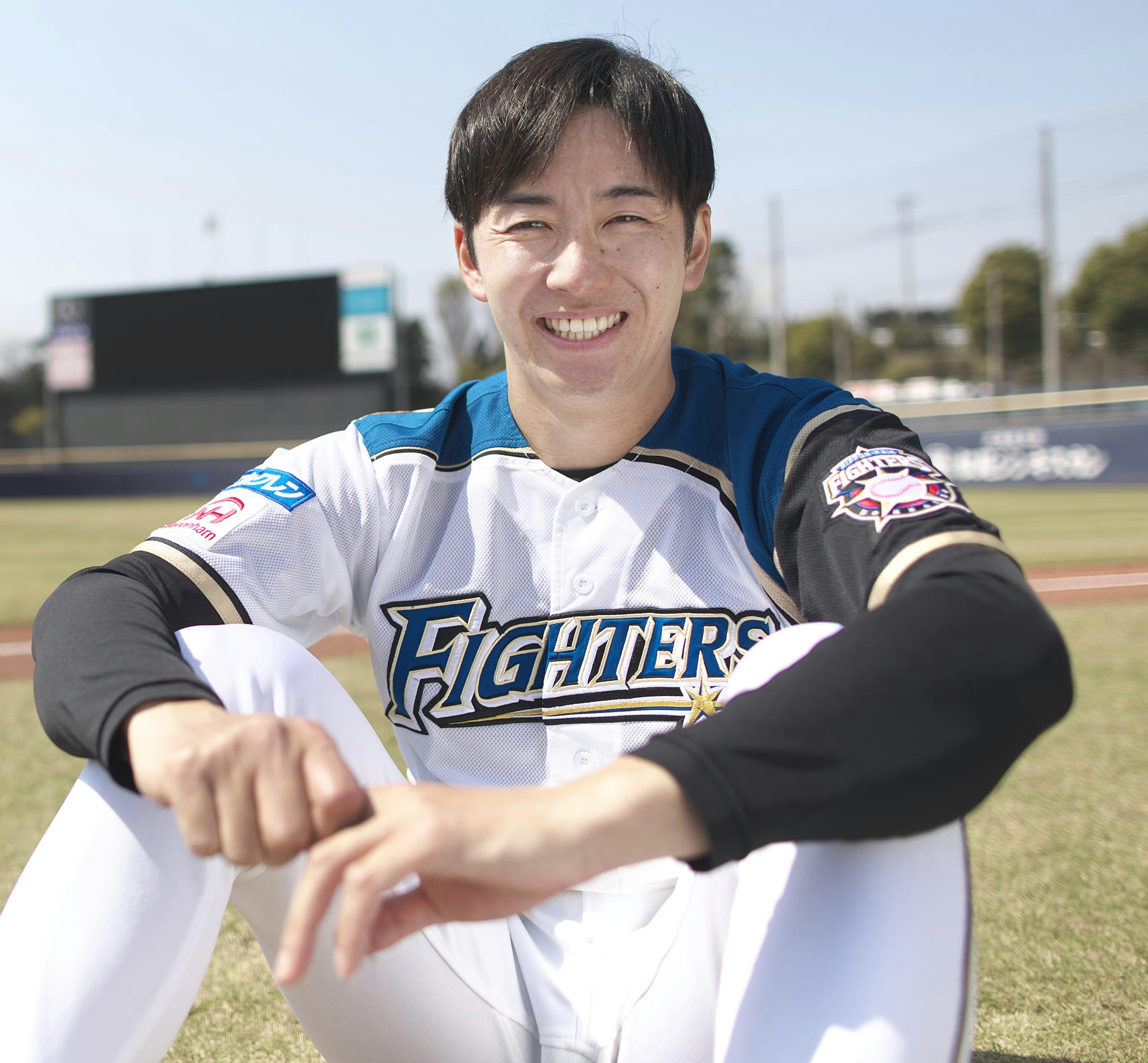 北海道日本ハムファイターズ 斎藤佑樹 ユニフォーム 白い ハンカチ