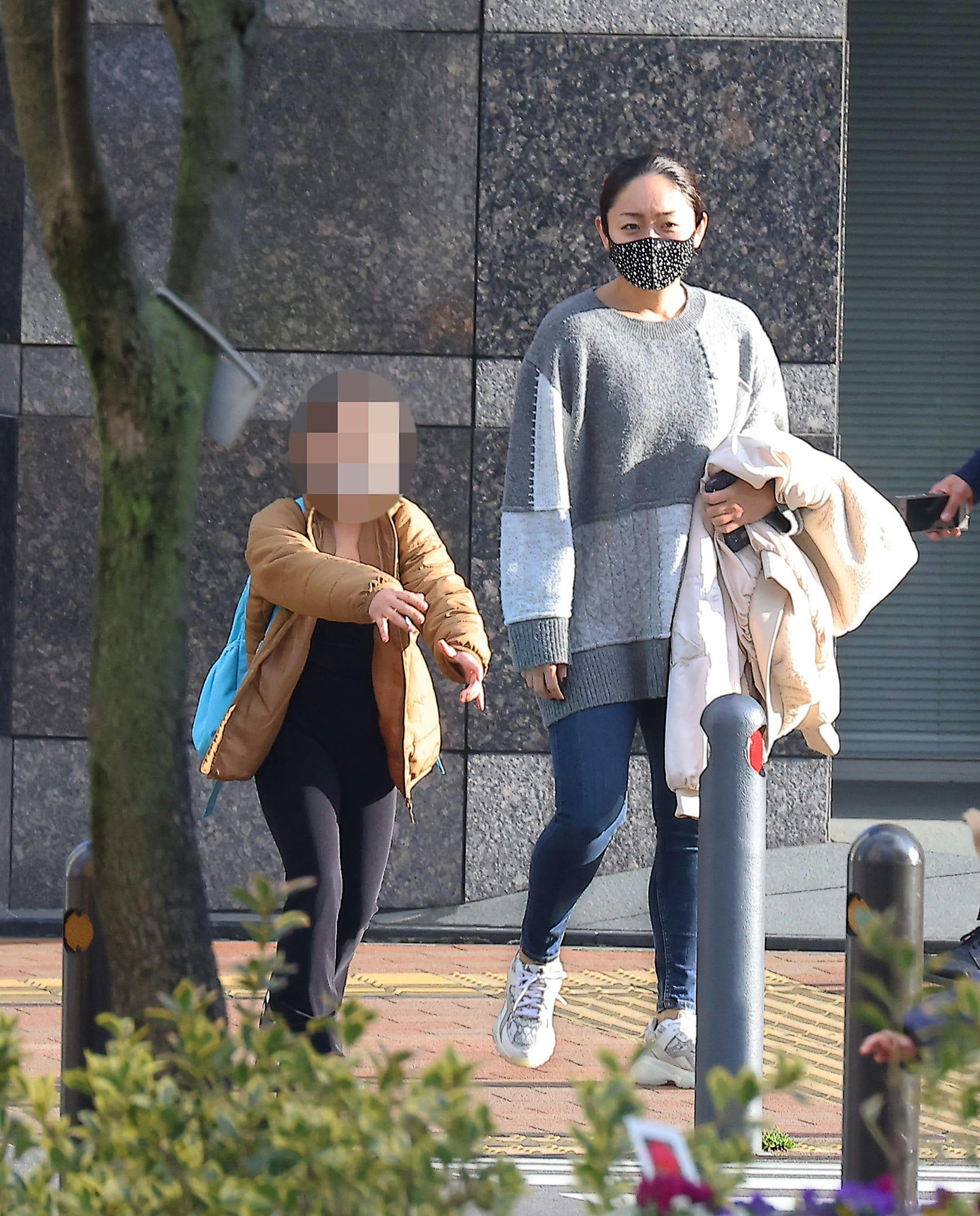 安藤 ひまわり 父親