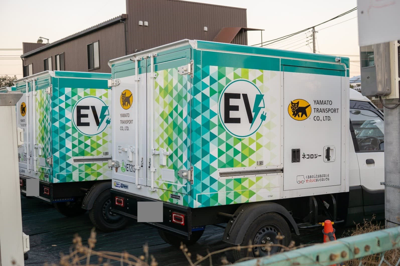 *値下ヤマト運輸　宅急便　B8010/ EV車 大型トラック＆小型EV車トラック 値下ヤマト運輸 宅急便 B8010/ EV車 大型トラック＆小型EV車