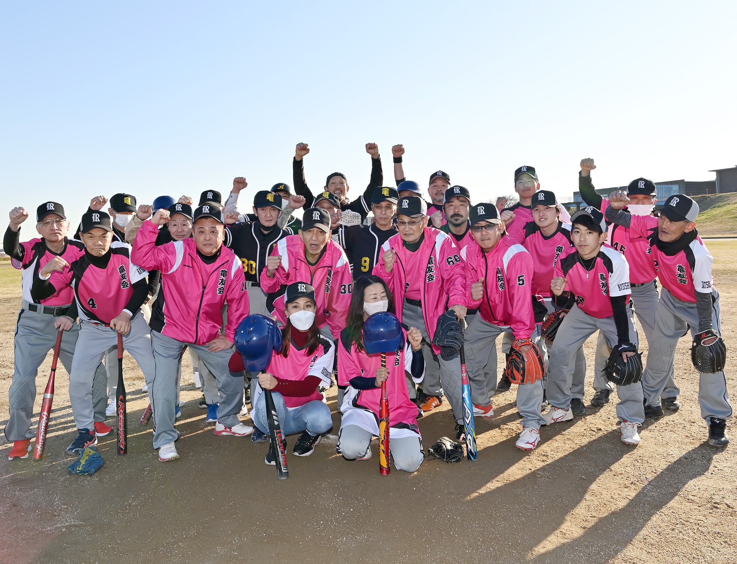 What's a Japanese mobster to do in retirement? Join a softball team - The  Japan Times