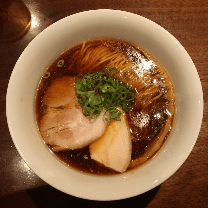 80万件から選ばれた首都圏の「淡麗醤油ラーメン」トップ5 | FRIDAYデジタル