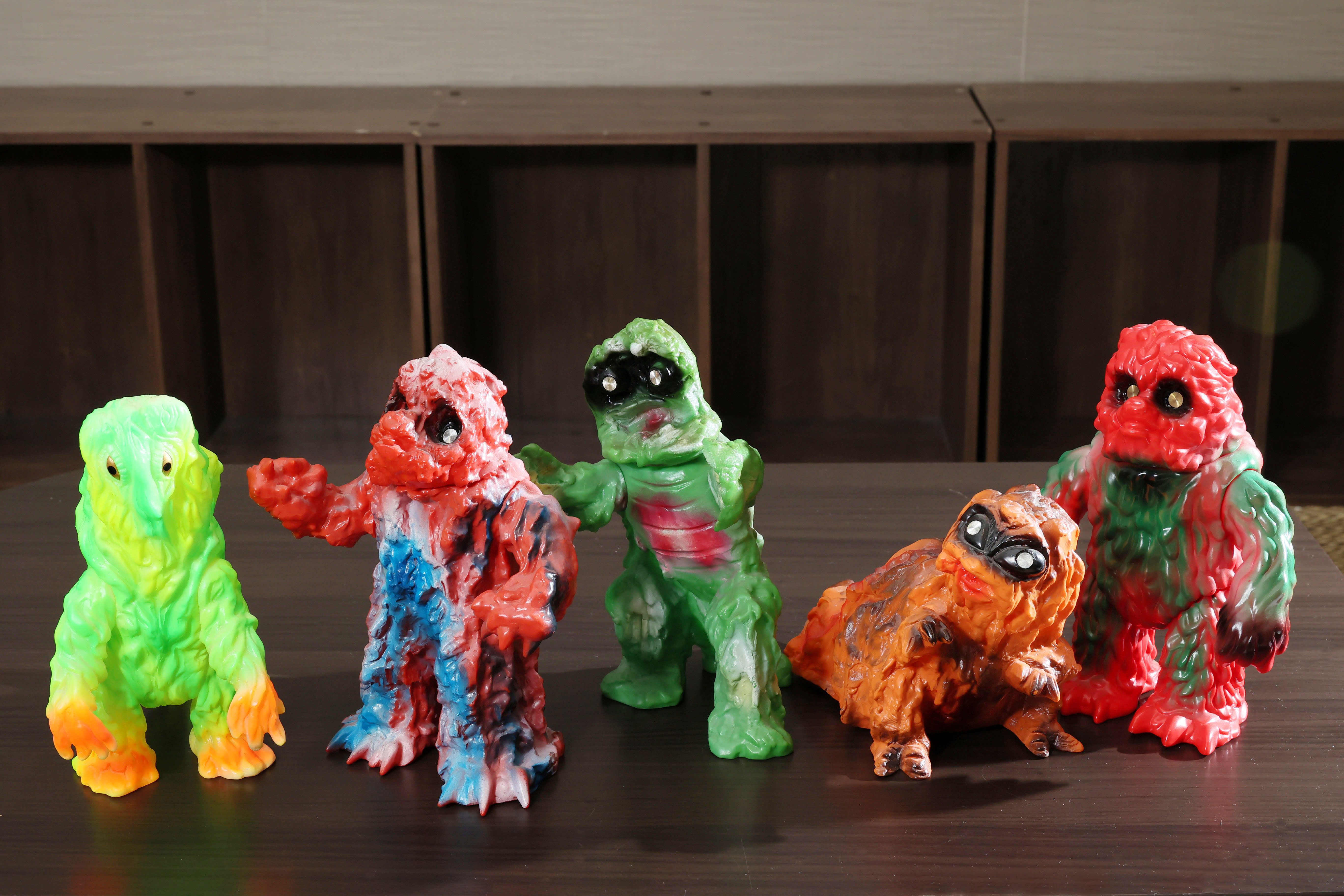 フォトギャラリー12枚目 「パチ怪獣ソフビ」を集める男が