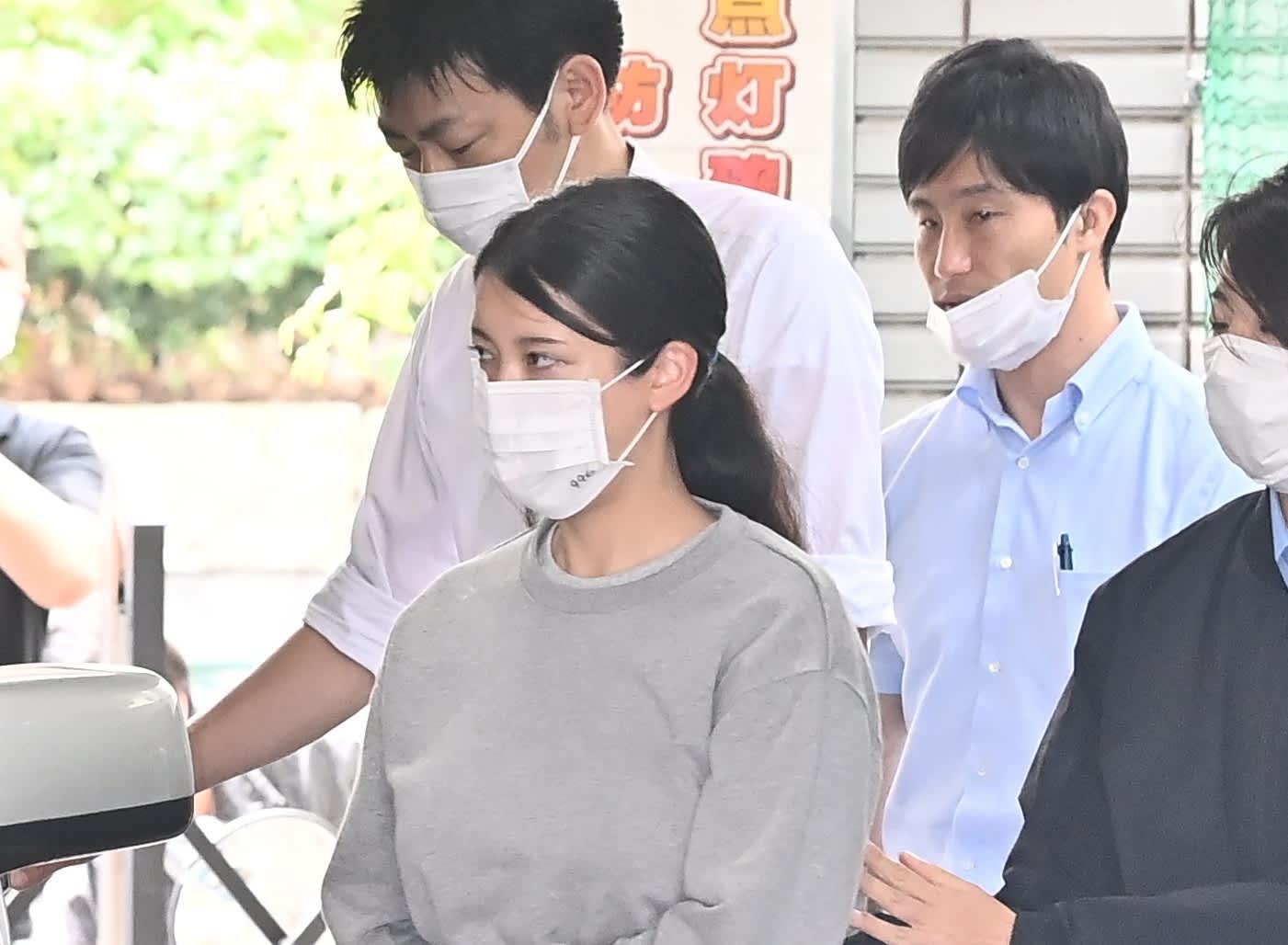 かわいい」と話題に…再逮捕された佐藤凜果容疑者の「移送写真」 | FRIDAYデジタル