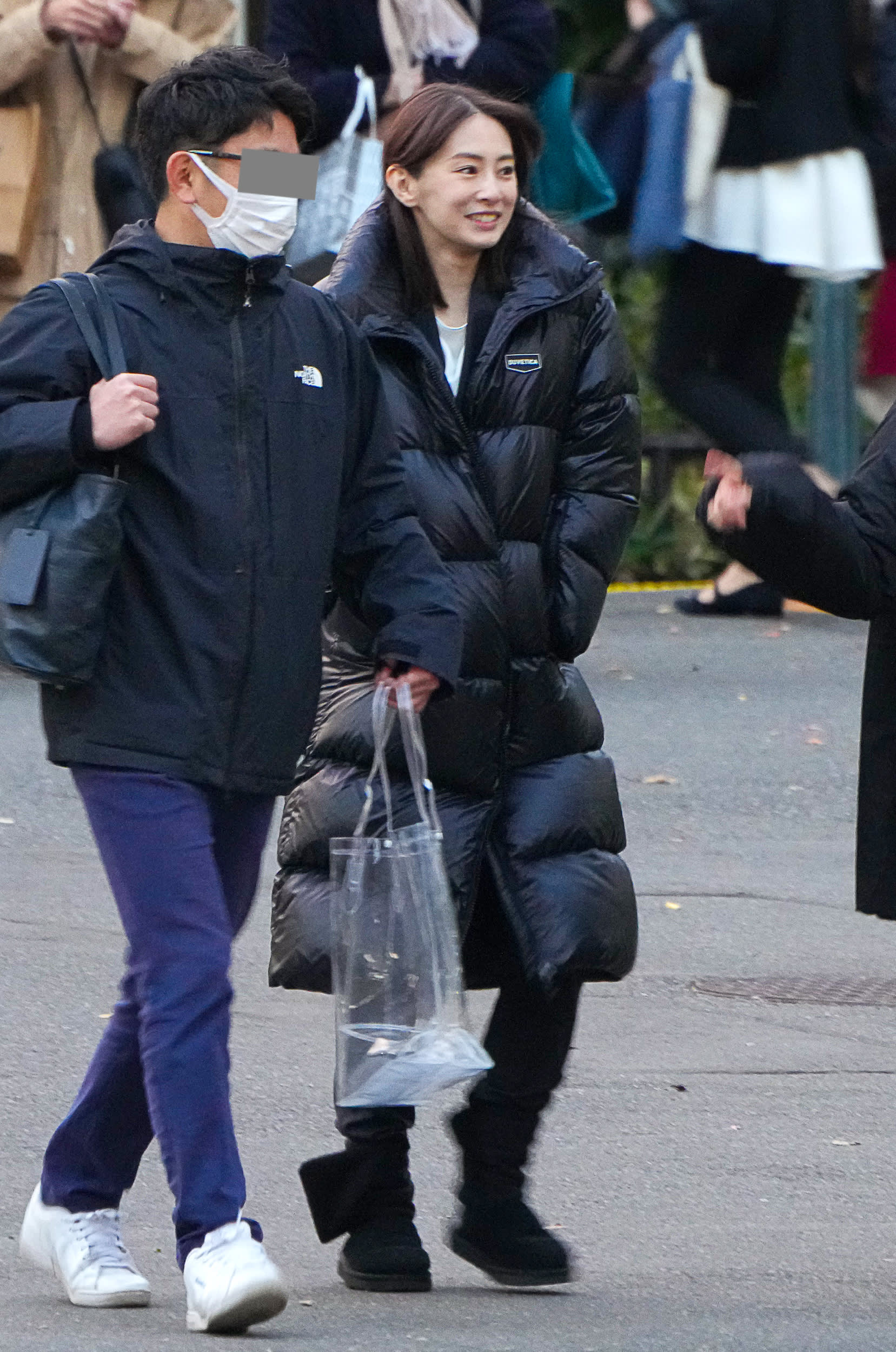 ついに『月9』初主演！北川景子が都心の公園のおひとりさまランチで