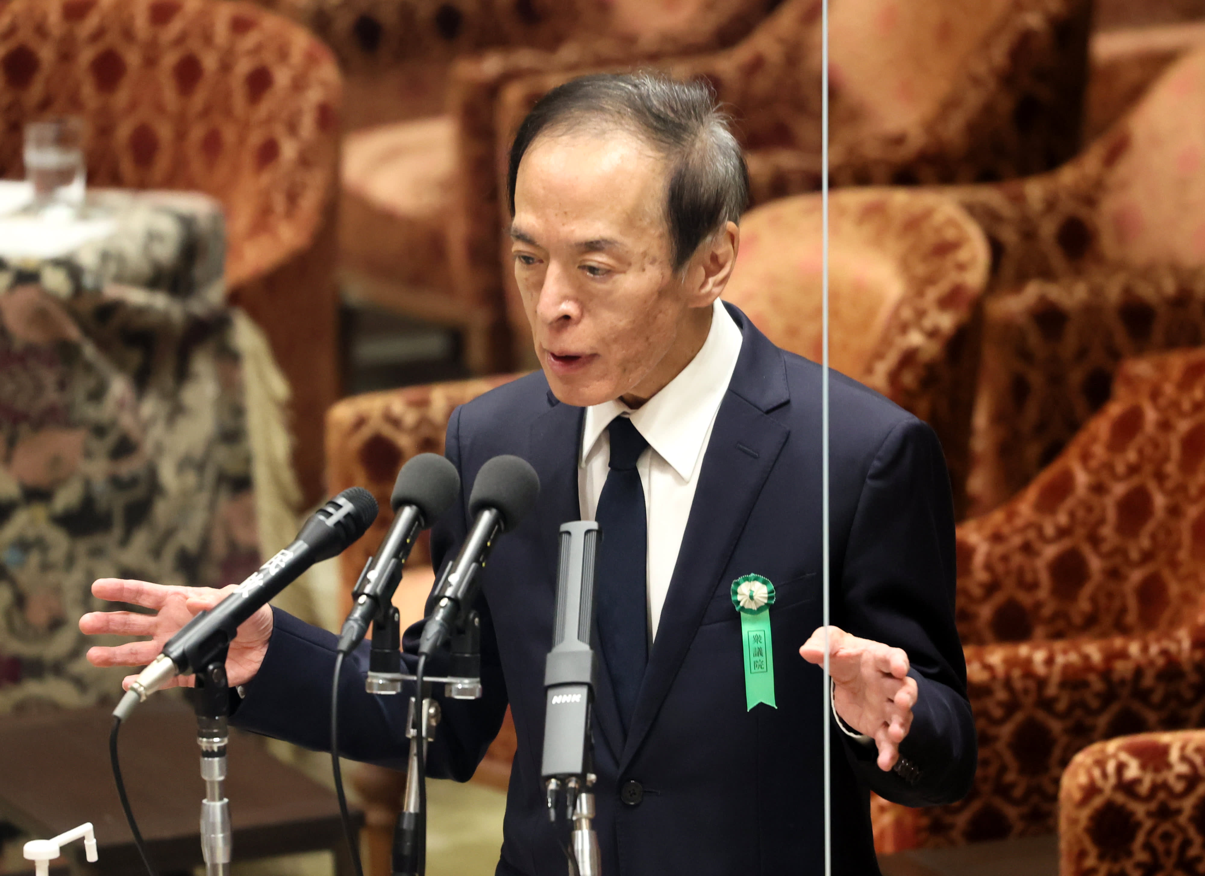 2ページ目）SNSの普及でリスクはさらに増大…日本でも意外に起きている「銀行取り付け騒ぎ」の歴史 | FRIDAYデジタル