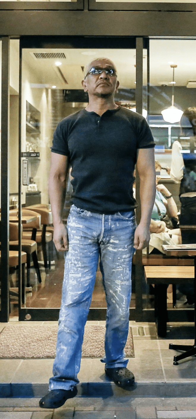 2ページ目）松本人志を新大阪駅で発見！ 私服スタイルでも「松本