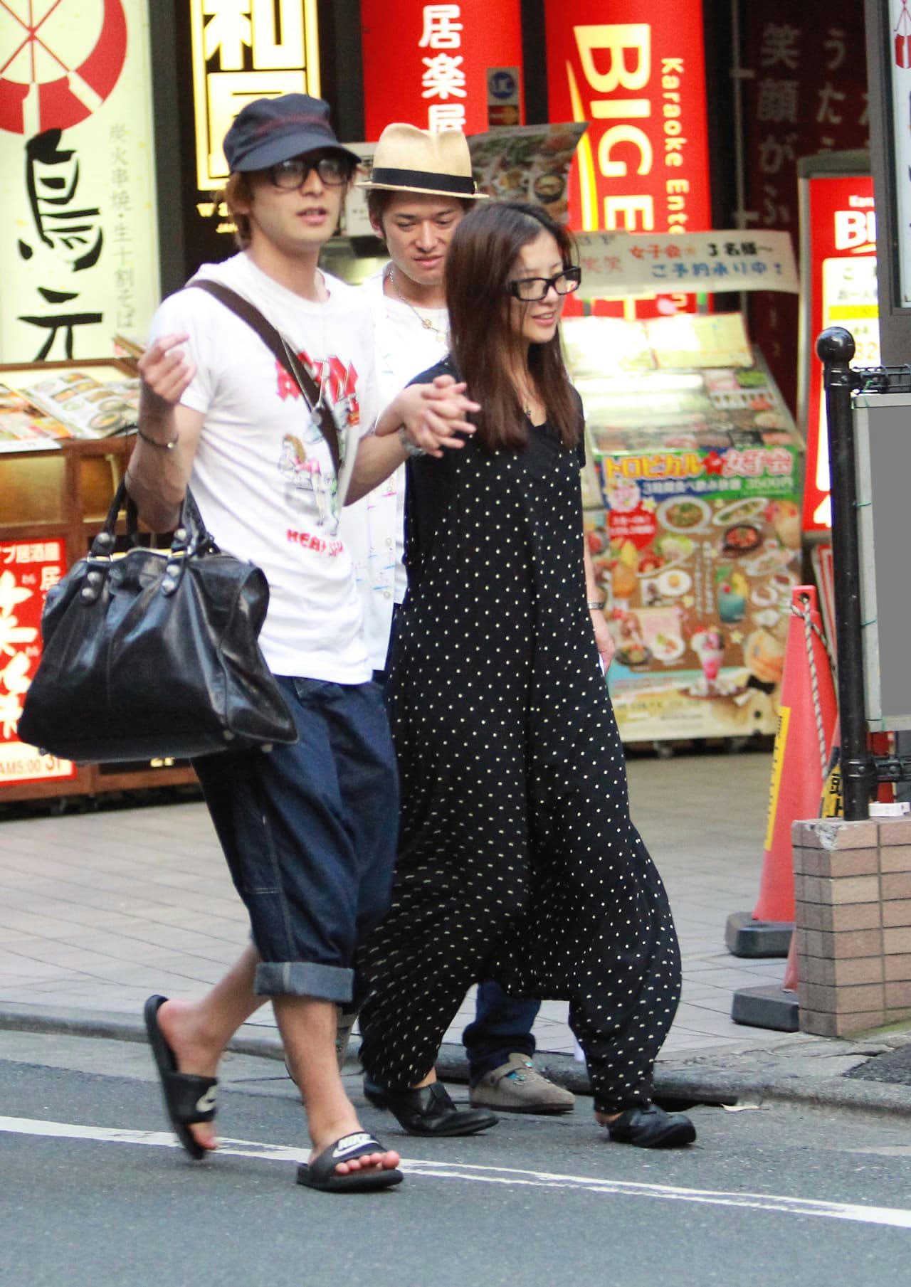 野田 洋次郎 吉 高 由里子
