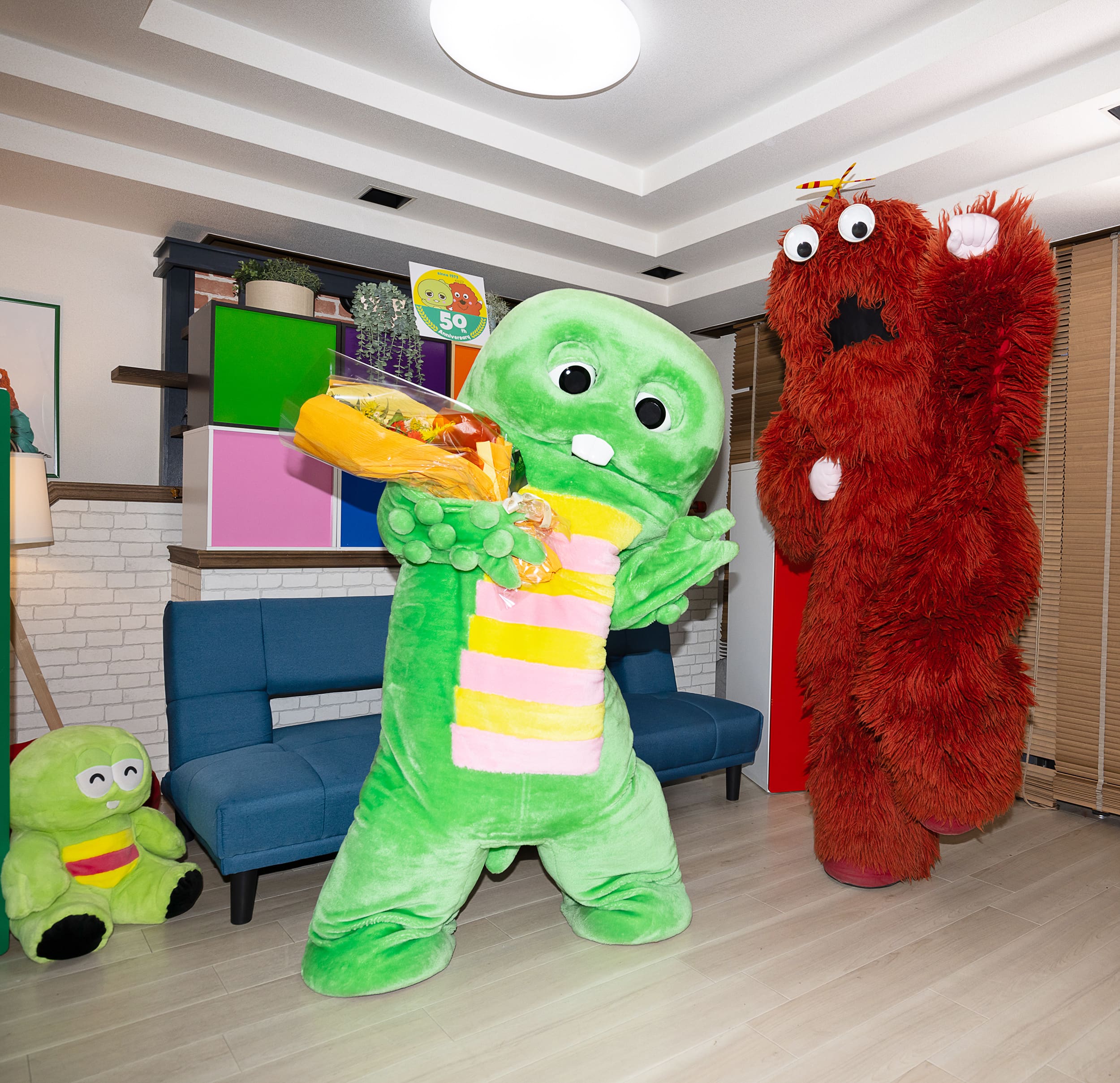 ガチャピン　五袋 Ouch! GACHAPIN Got A Boo Boo! - YouTube