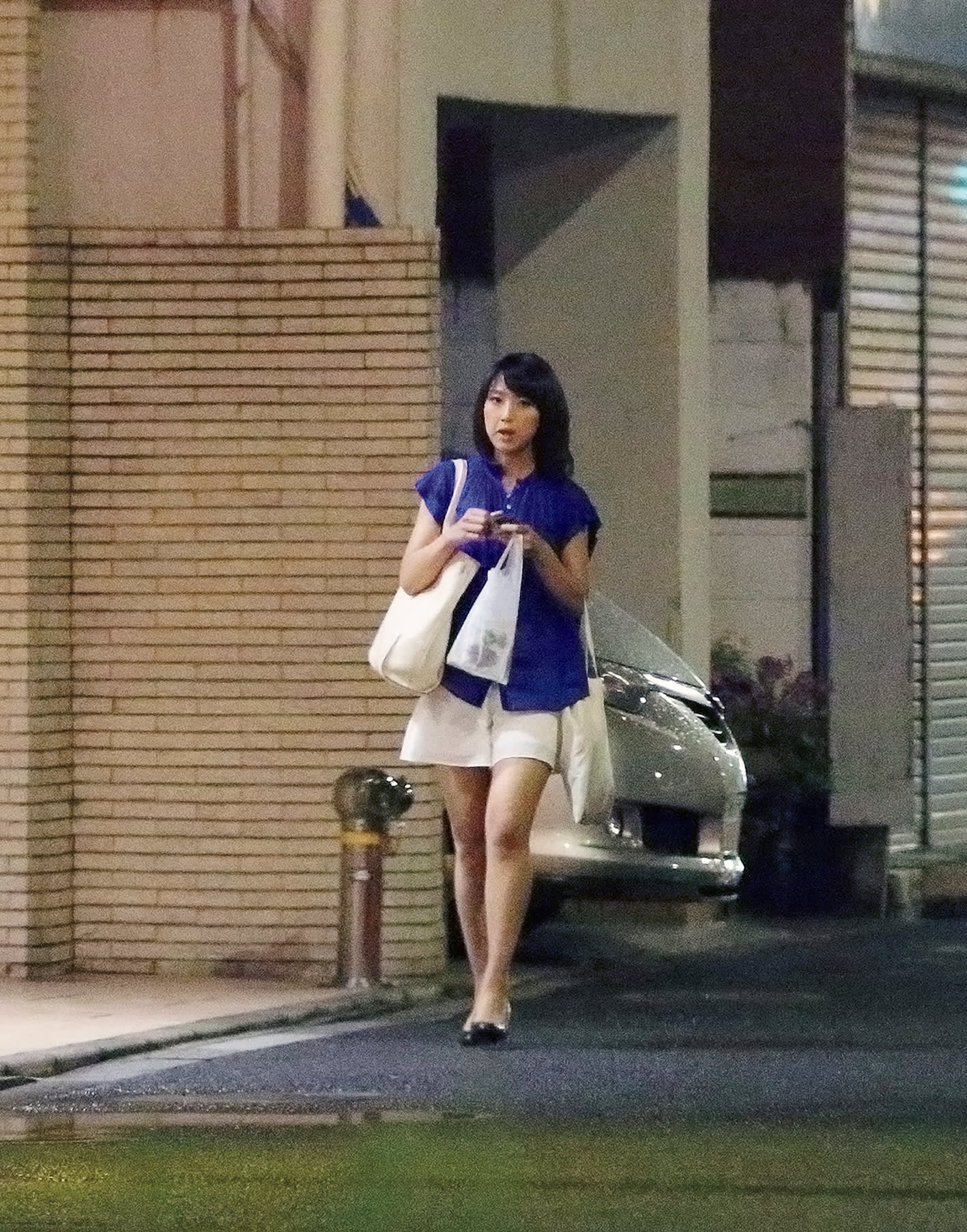 竹内由恵　ミニスカ 