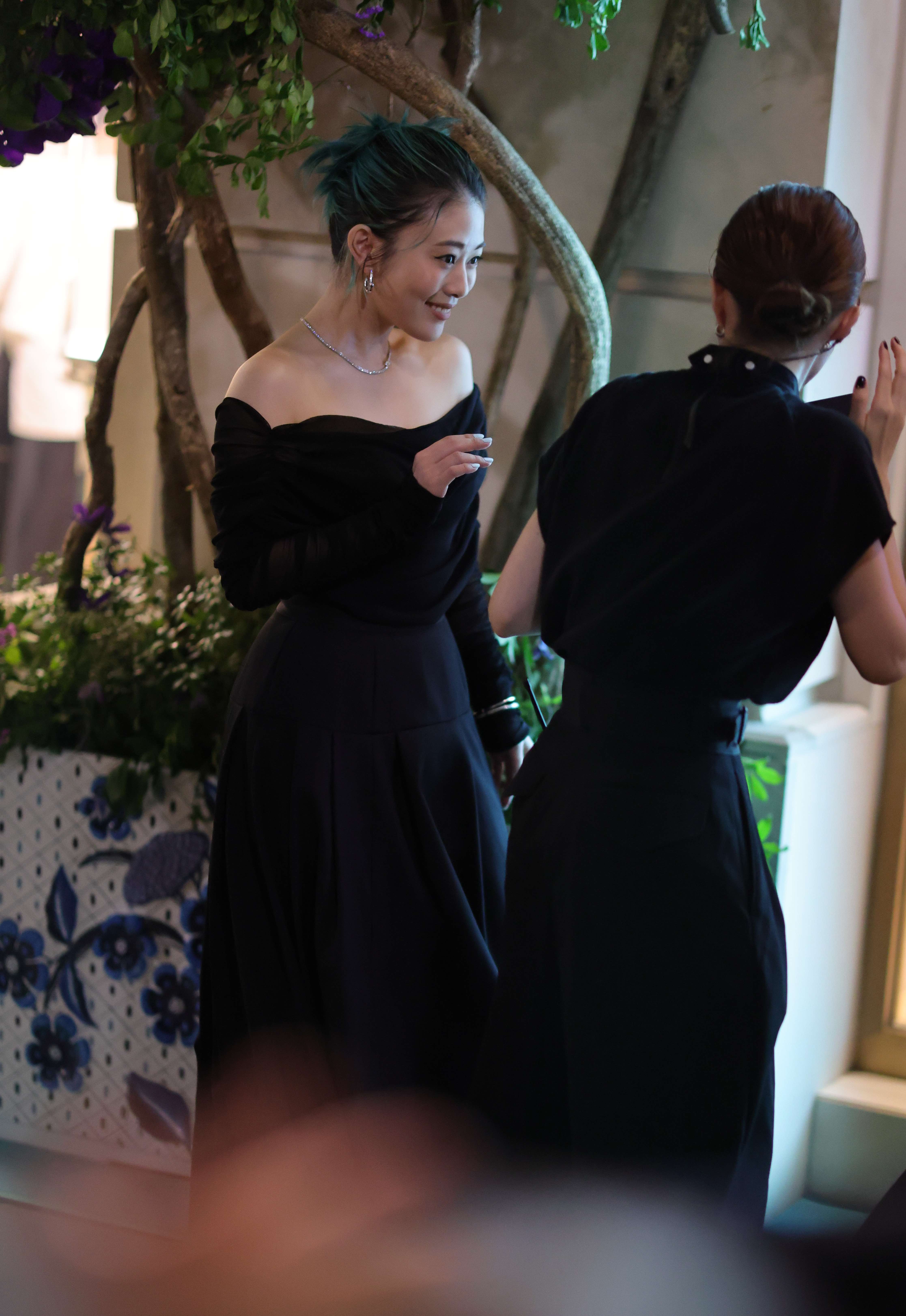 高畑充希 大胆な肩出しでティファニーイベントに登場「ジュエリーより