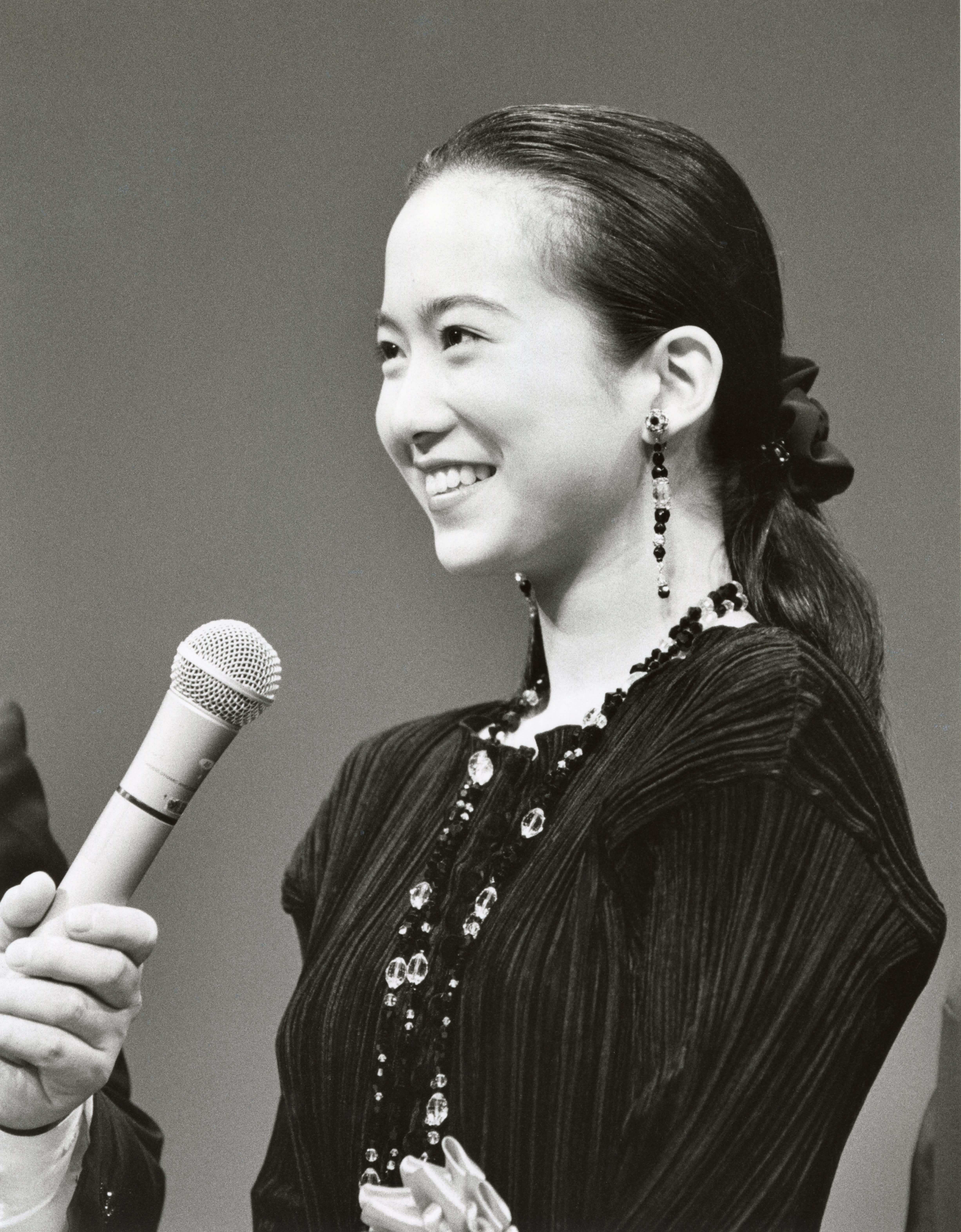 プレイバック'93】”ピュア”すぎる微笑み！ 「優等生女優」和久井