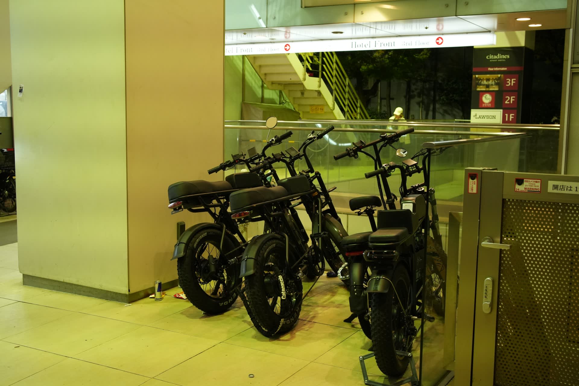東京新宿区引き取りのみ！ 最安値 Eバイク 電動自転車 歌舞伎町 