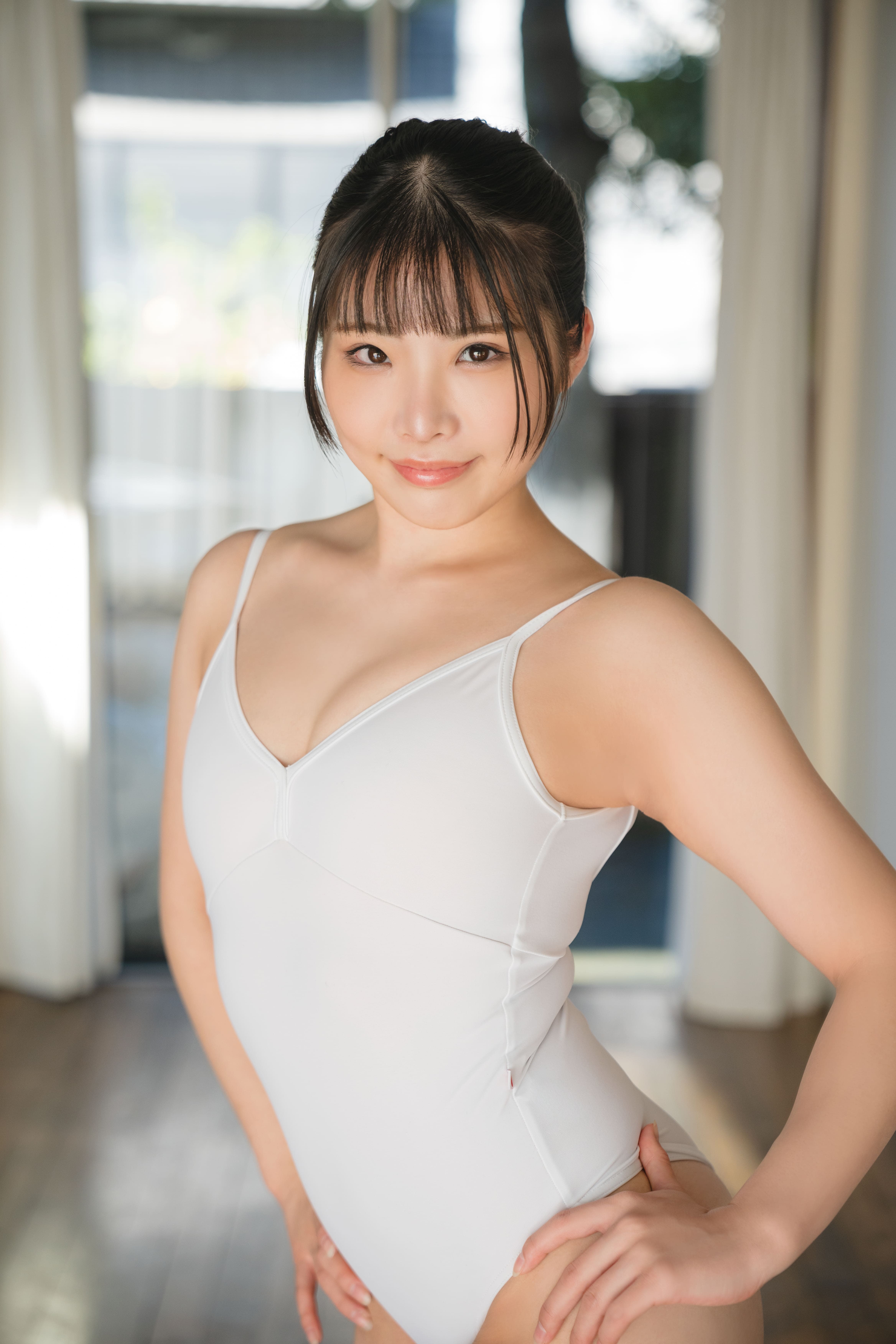 新体操　ヘアヌード 全国大会経験のある元体操女子・日向陽菜がレオタードを脱ぎ捨て「大胆ヘアヌード」を披露した理由 | FRIDAYデジタル