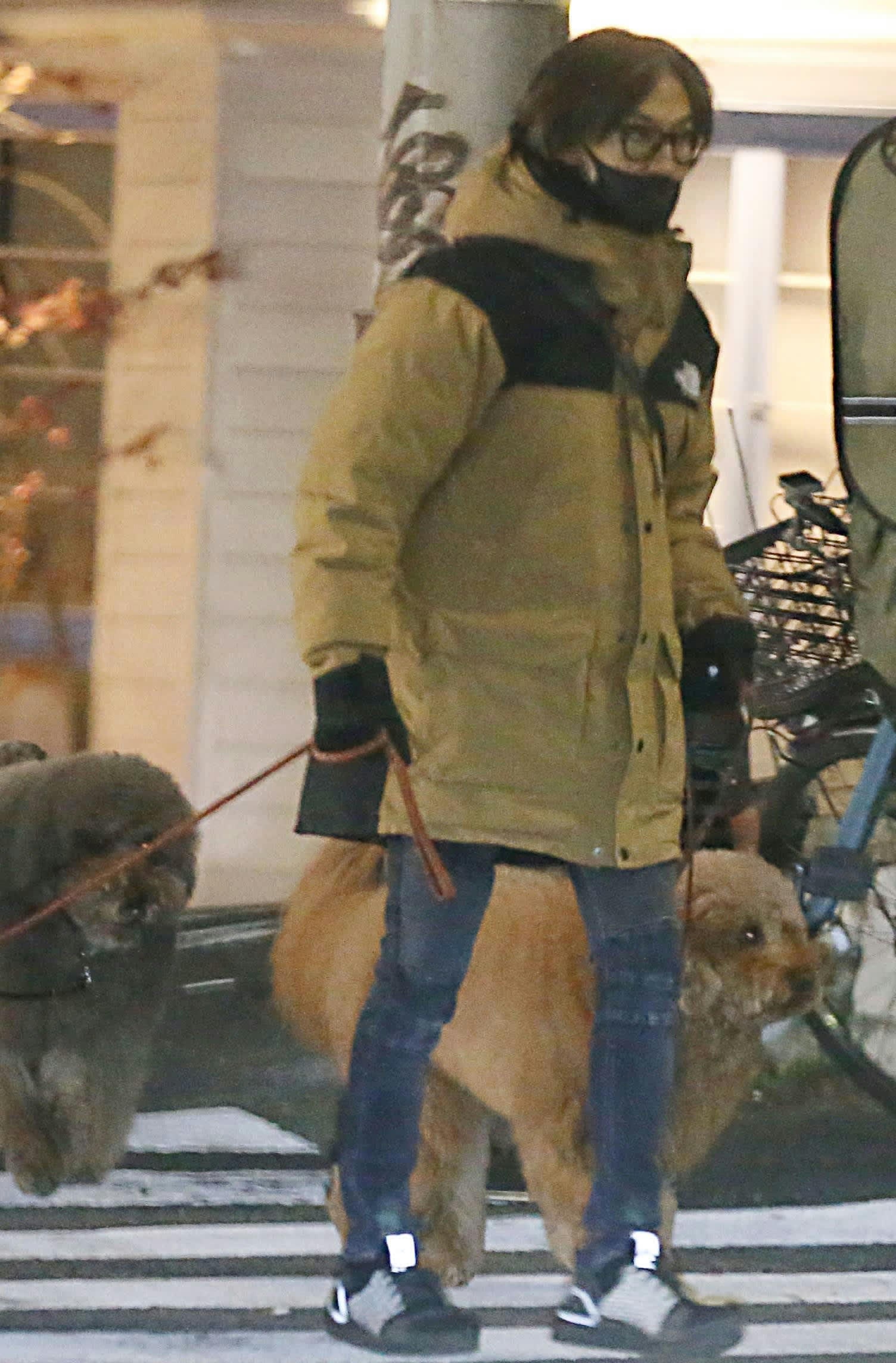 鋭い目線は今も変わらない…『B'z』稲葉浩志が'97年に大型バイク教習で