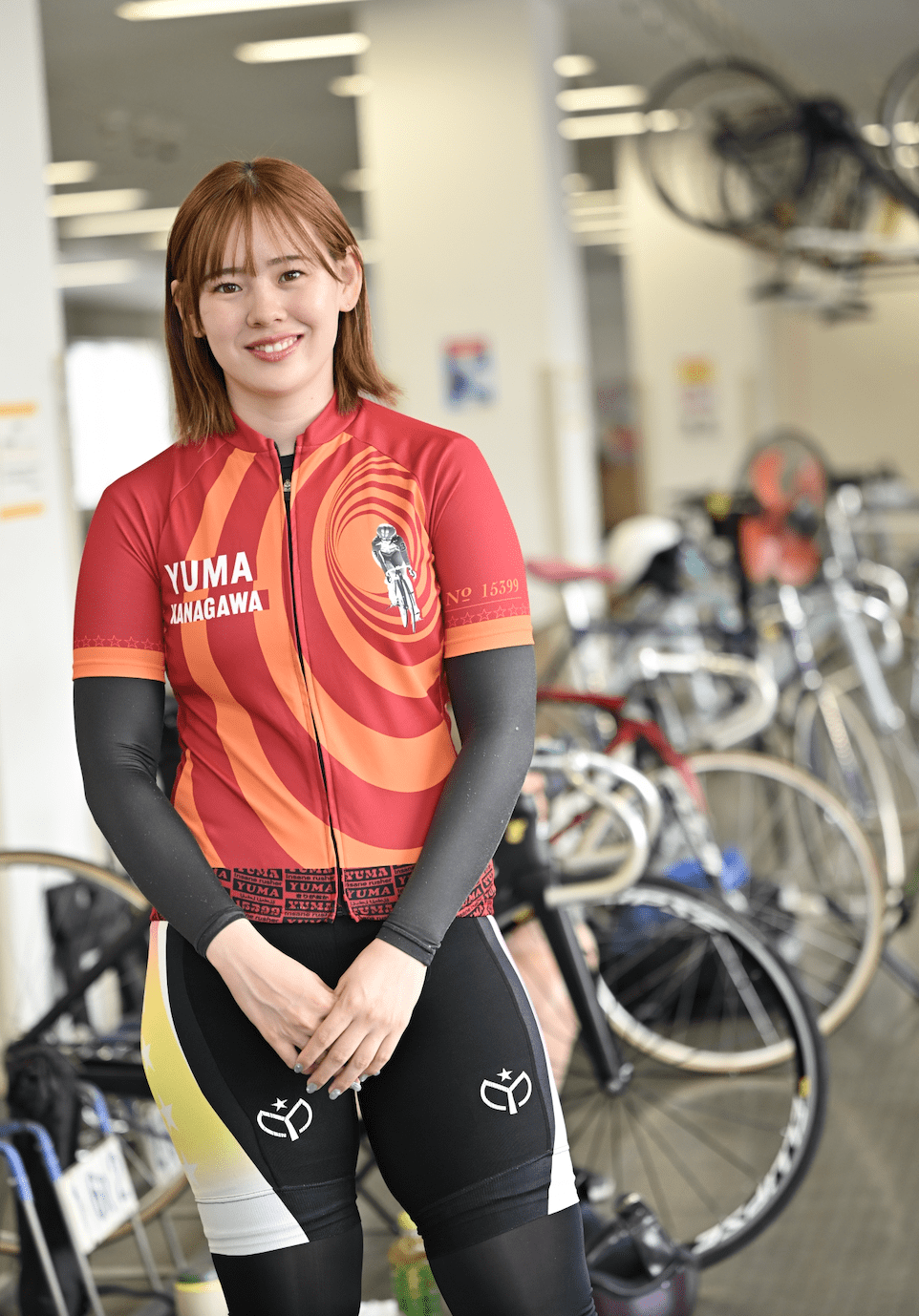 ガールズケイリン サイクルジャージ サイン入り　塩田日海選手 ガールズケイリン サイクルジャージ サイン入り 塩田日海選手 - メルカリ