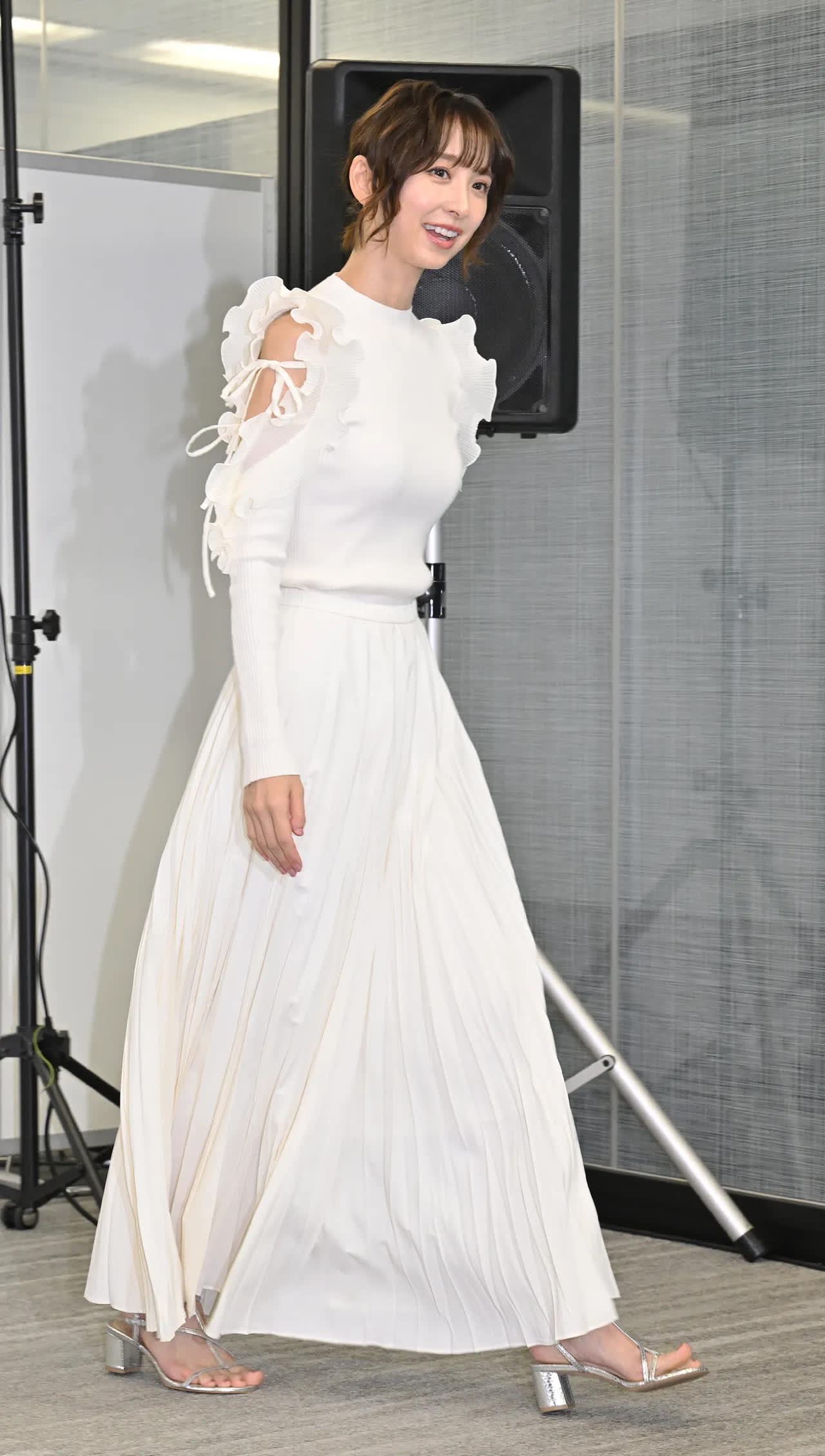 セキュリティゆるゆるなんで（笑）」と自虐ジョーク…篠田麻里子が魅せ