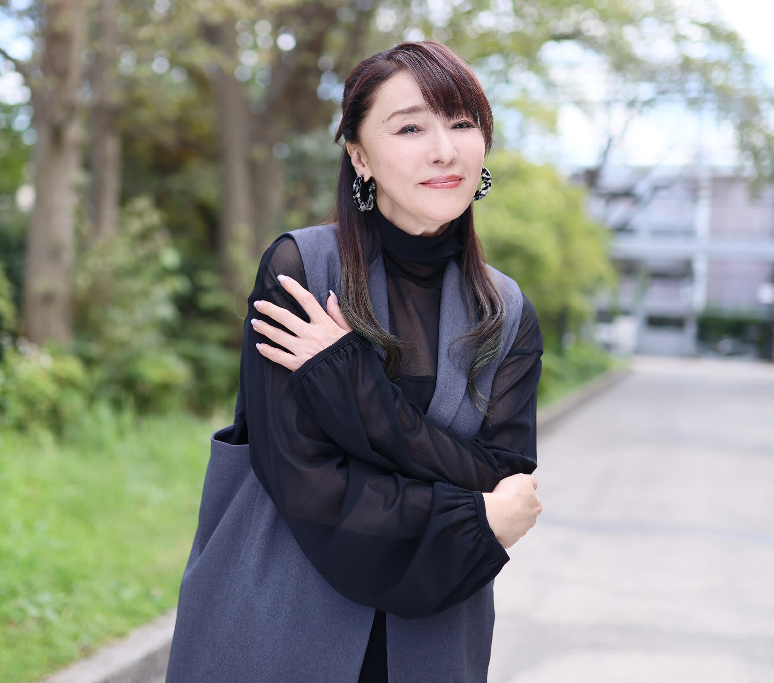 フォトギャラリー3枚目 浅野ゆう子 芸能活動50周年 「演じることの正解 