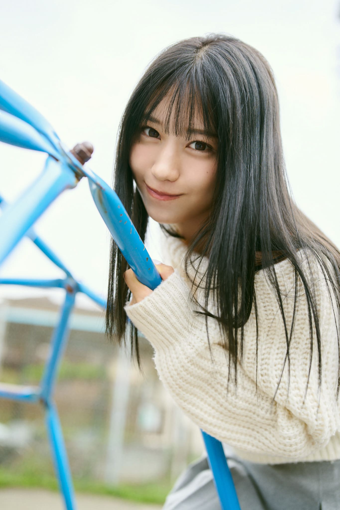 SWEET STEADY」白石まゆみがFRIDAYデビュー「いい女120%で撮影