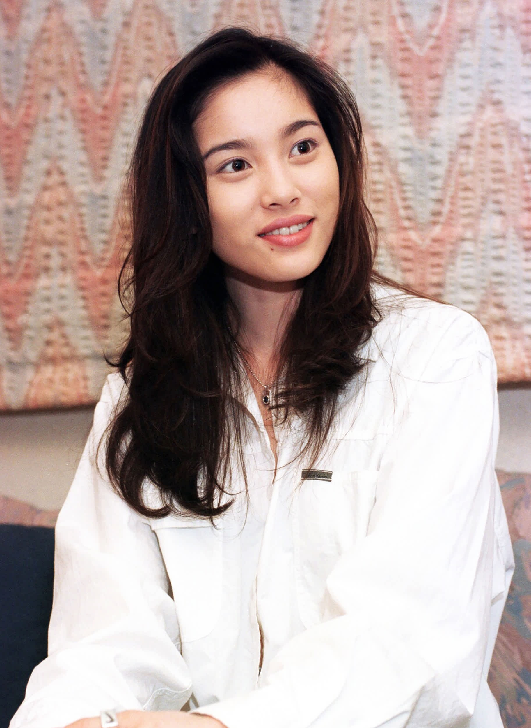 瀬戸朝香さん　直筆サイン色紙　女優　芸能人　君といた夏　成田離婚　東京大学物語 Yahoo!オークション - 【コレクター放出品】瀬戸朝香 直筆サイン