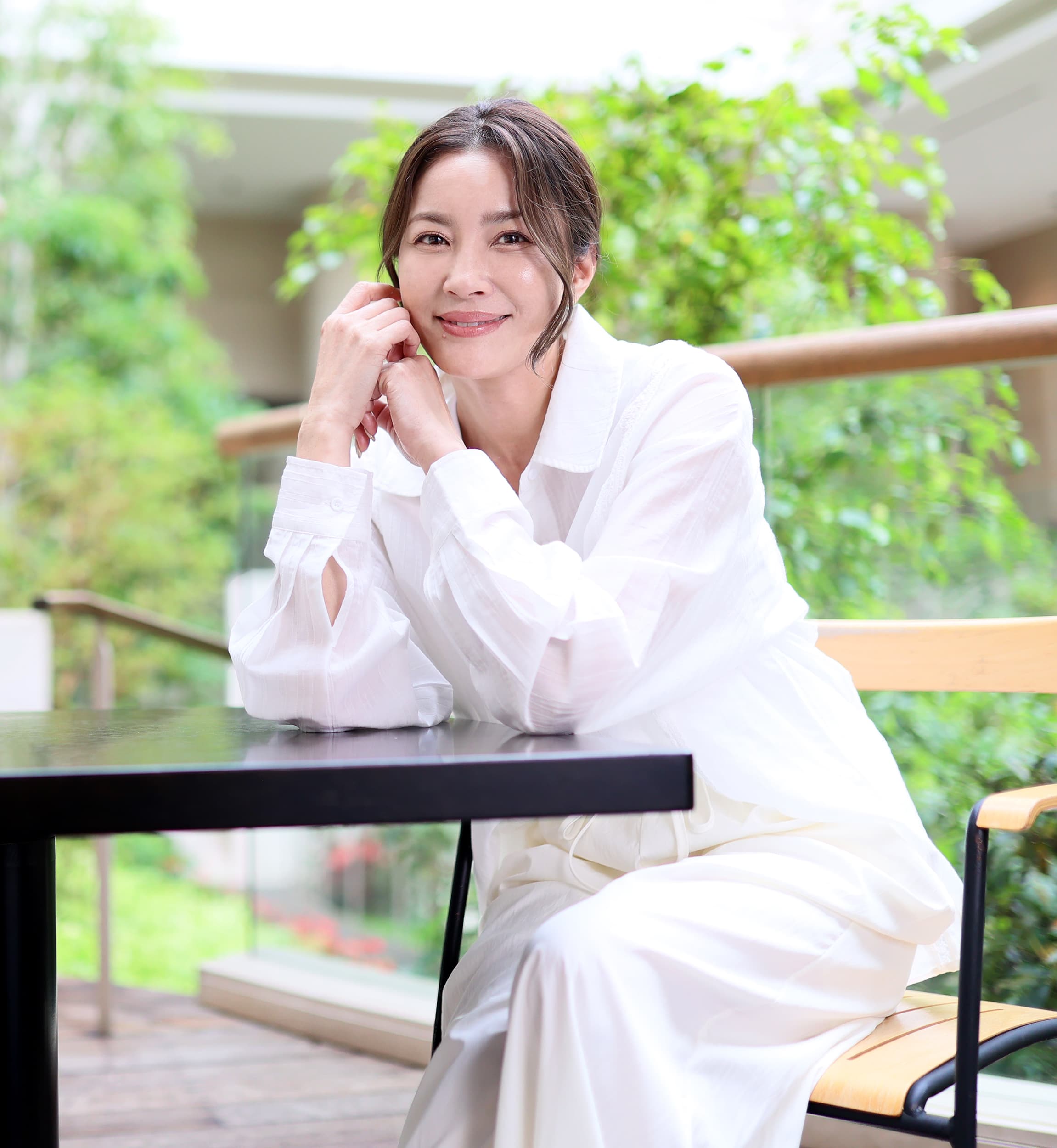 瀬戸朝香さん　直筆サイン色紙　女優　芸能人　君といた夏　成田離婚　東京大学物語 瀬戸朝香さん 直筆サイン色紙 女優 芸能人 君といた夏 成田離婚