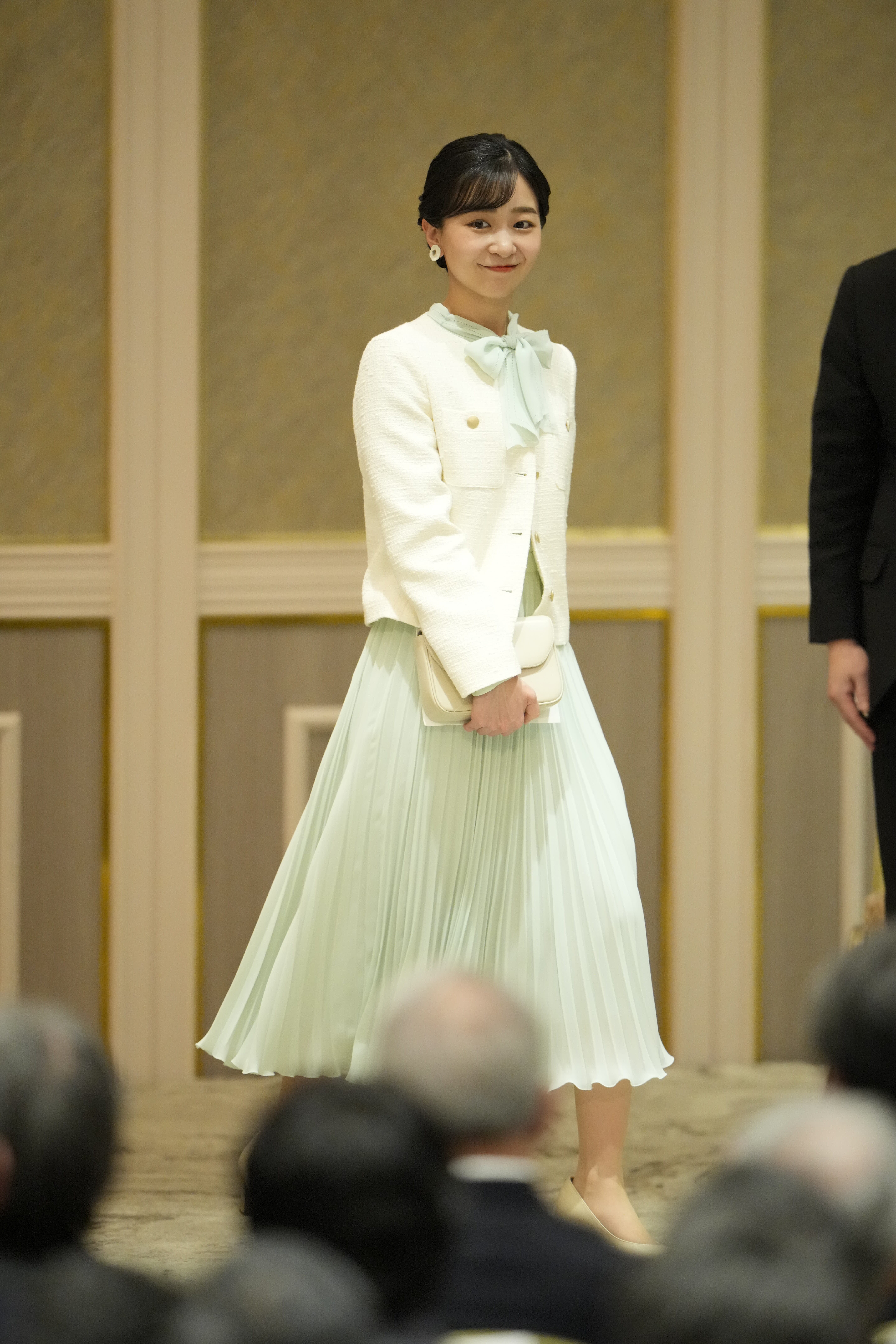 来年は今年と変わらぬ多忙ぶり…佳子さま「突然の婚約発表の可能性も