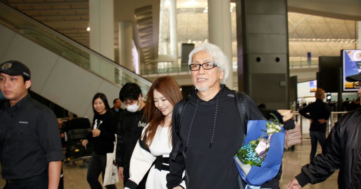 玉置浩二＆薬師丸ひろ子 ご結婚されていた時代のサイン色紙 玉置浩二＆薬師丸ひろ子 ご結婚されていた時代のサイン色紙