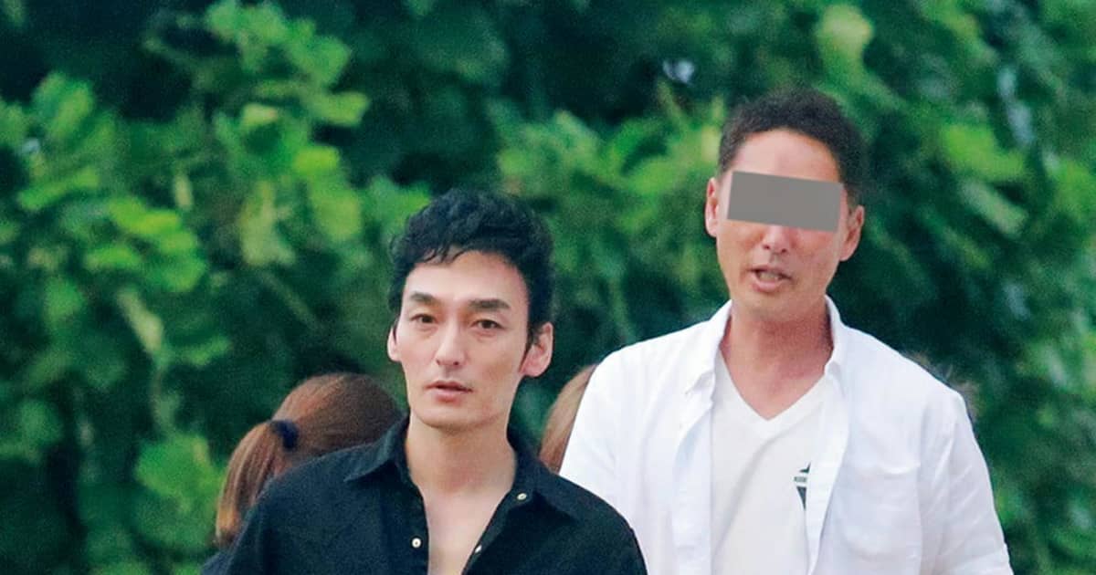 草彅剛 事件直前 地デジパンフレット 回収前 当時品 主演映画公開を控えた『新しい地図』草なぎ剛…15年前の“全裸事件
