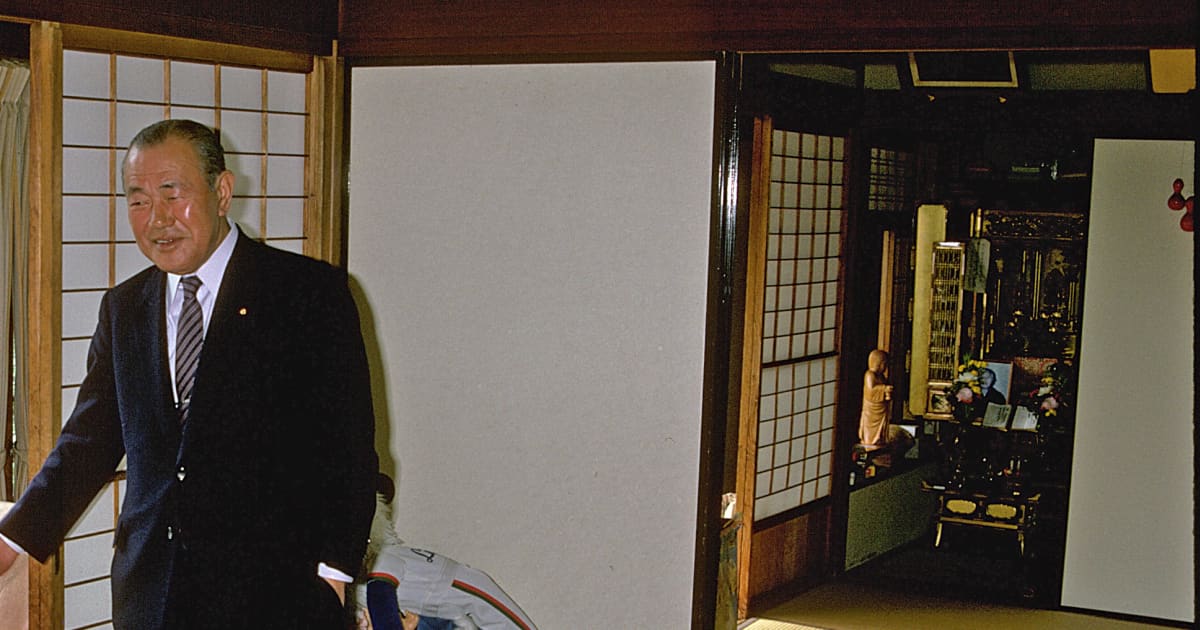 政局の中心舞台」が焼失…報道カメラマンが密着・目撃した「旧田中角栄