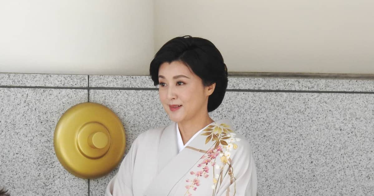 フォトギャラリー2枚目 女優で人気再燃の藤原紀香 中村芝翫の不倫で株