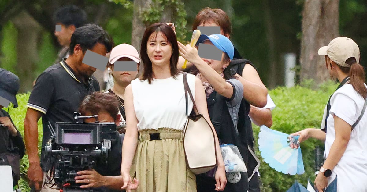 豊洲での炎天下ロケでも笑顔！松本若菜 遅咲きの新ドラマ女王が快進撃