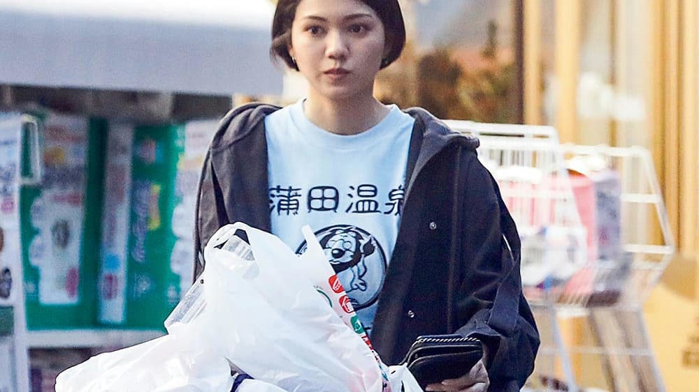 オモシロTシャツ”でもオーラ全開の二階堂ふみが爆買いしたモノ