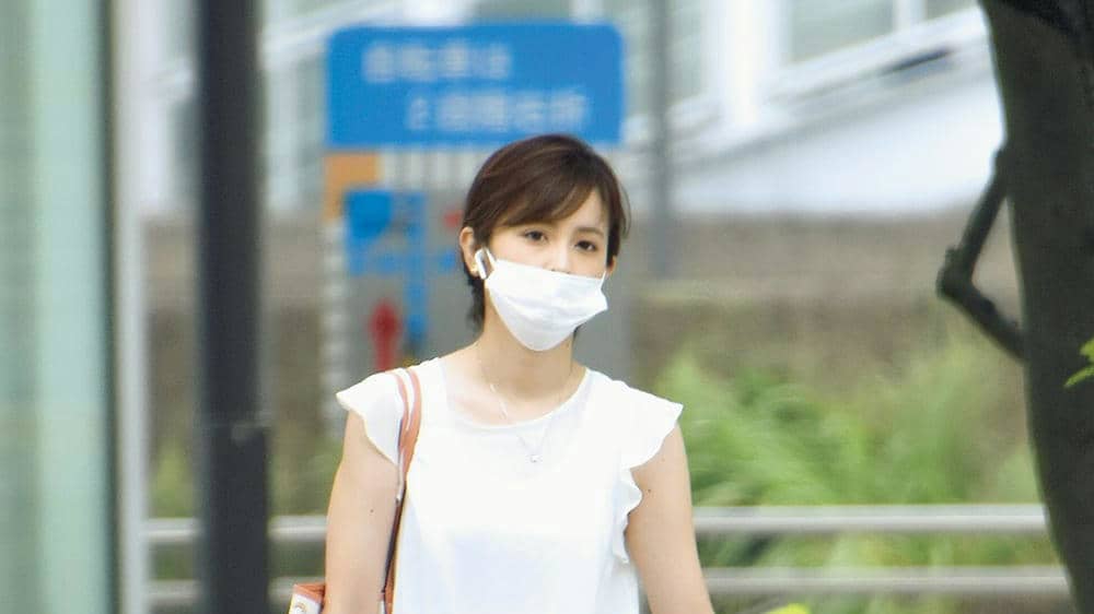 セール中…加藤綾子直筆サイン入りフジテレビ公式ポストカード… セール中…加藤綾子直筆サイン入り写真… - メルカリ