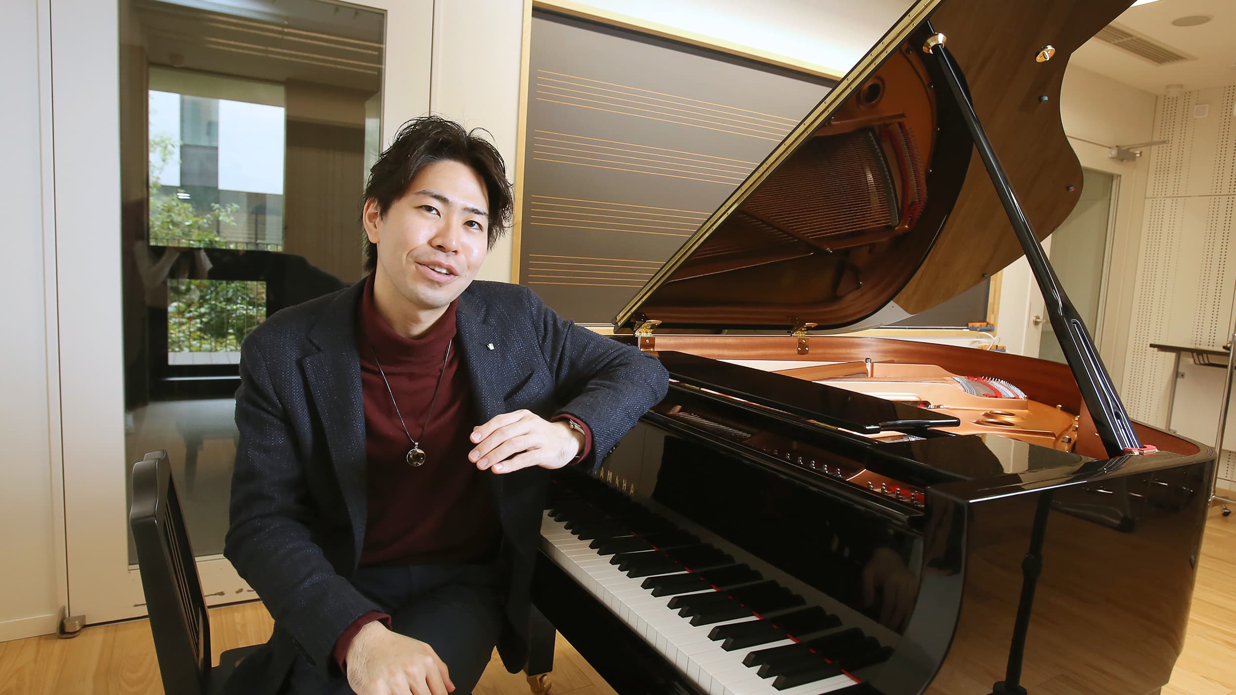 フォトギャラリー1枚目 開成中高出身の異色音楽家「嘉屋翔太」と