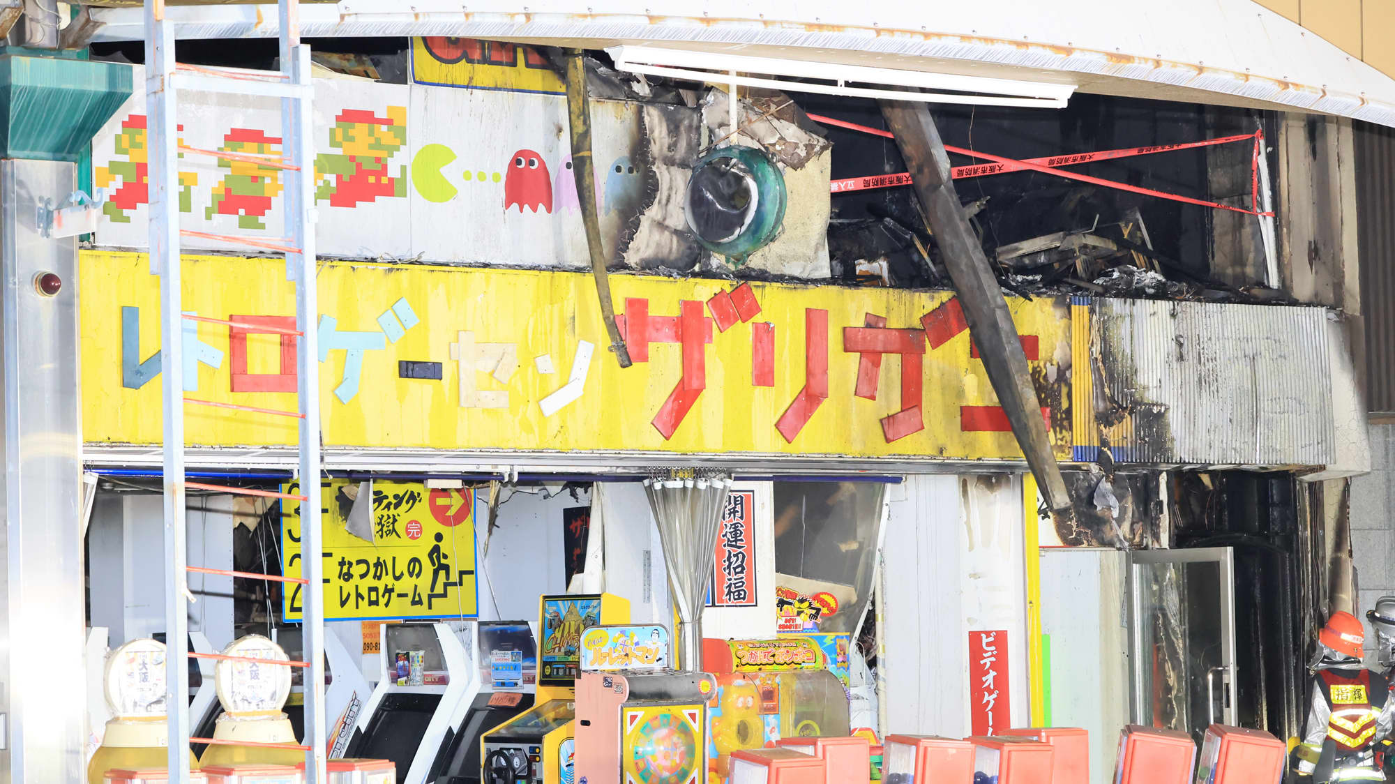 大阪 通天閣 火事
