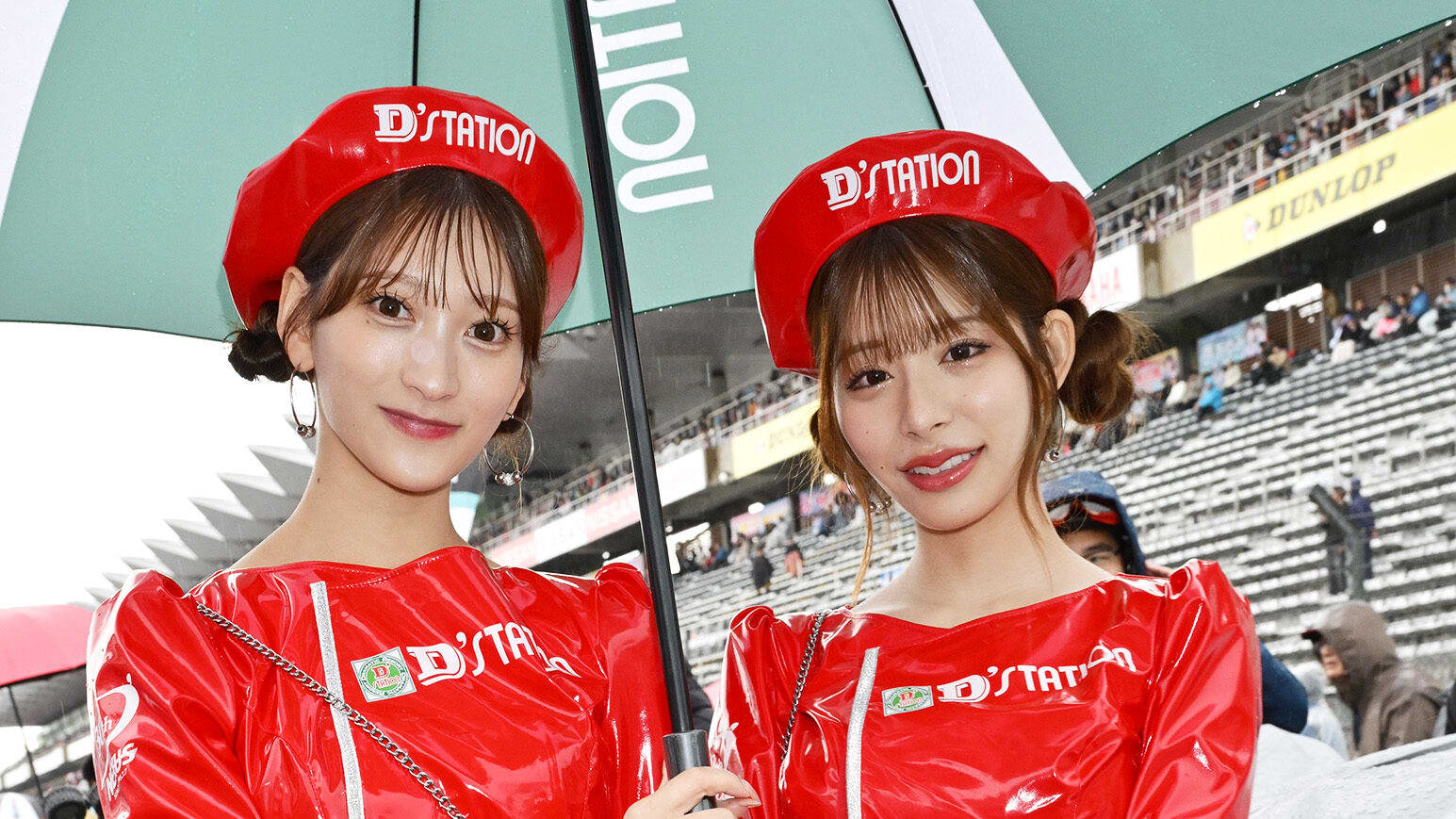 富士山の麓に｢レースクイーン100人｣が大集結!!【NAPAC富士24時間レース