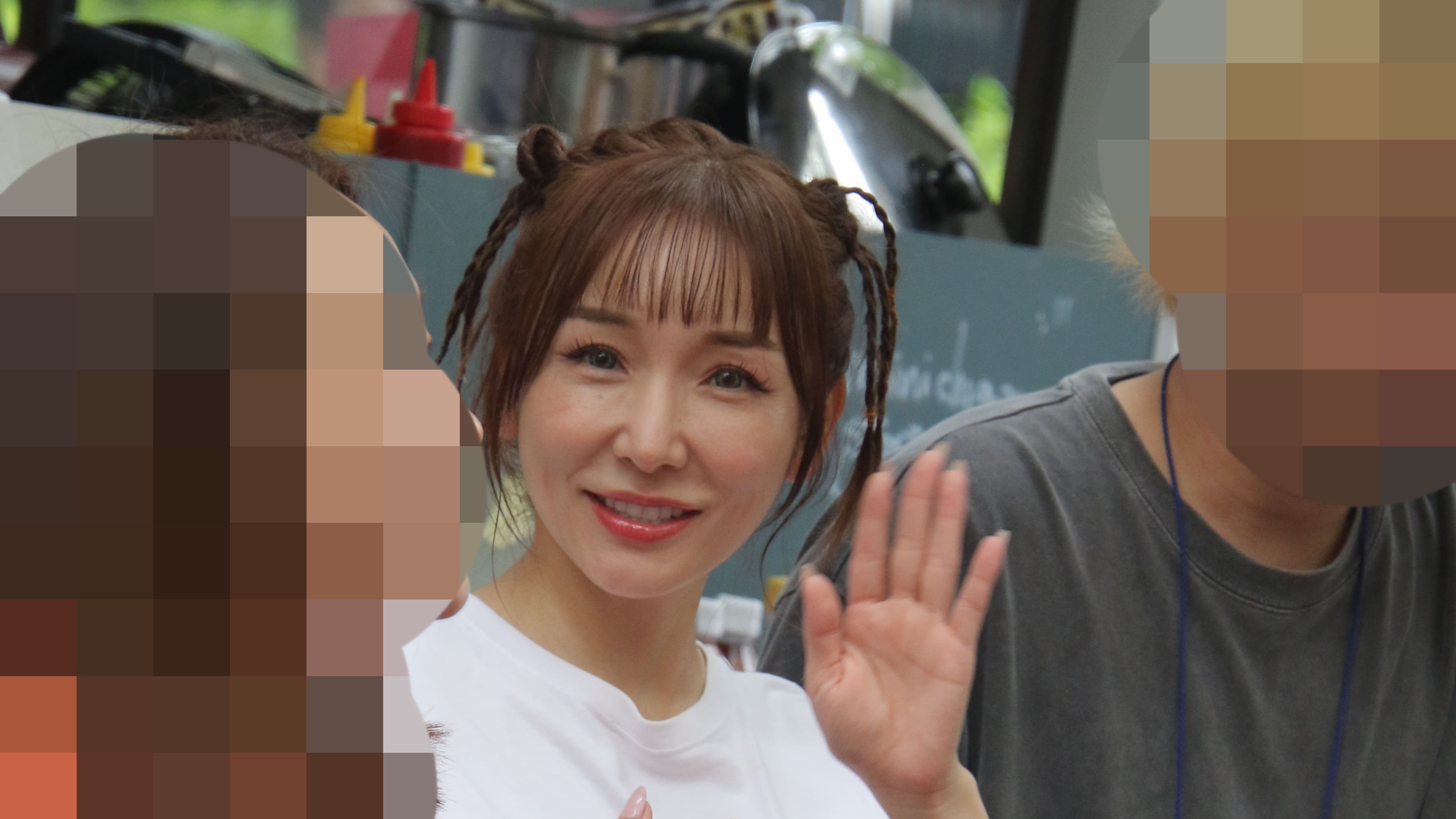 いらっしゃいませー！」加護亜依「東京ナイトマーケット」で激